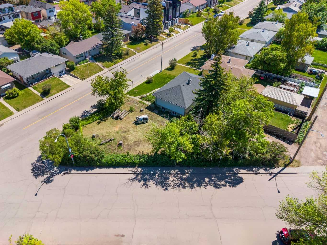 2747 Morley Trail NW