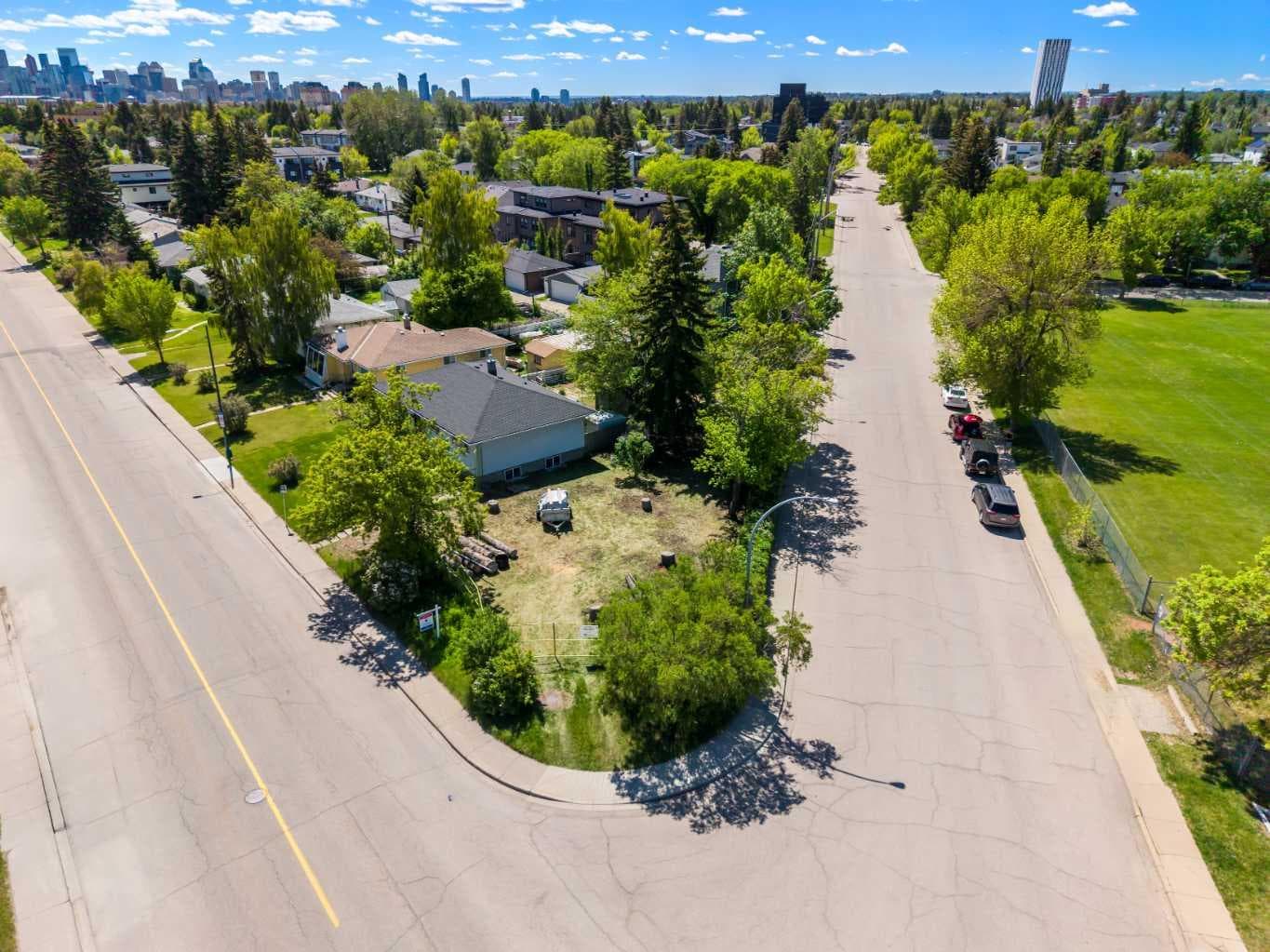 2747 Morley Trail NW