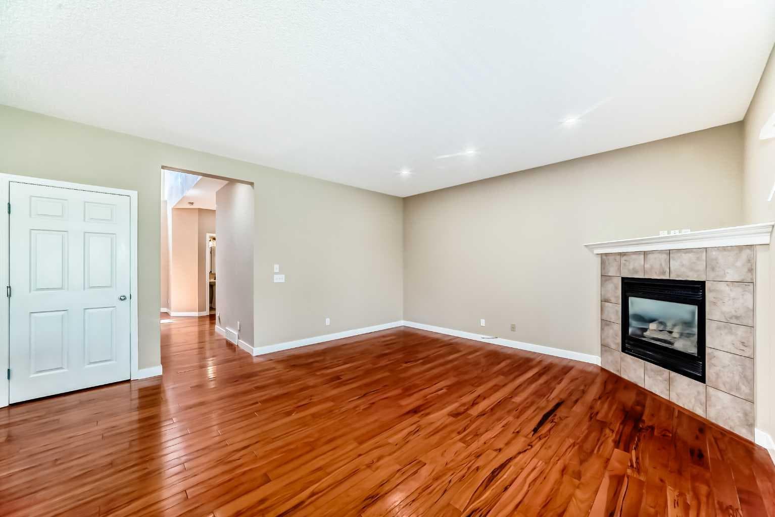 10 Hidden Creek Heights NW