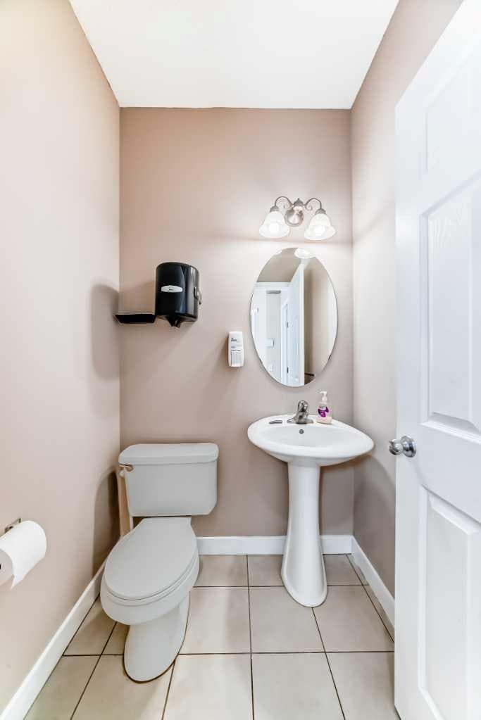 10 Hidden Creek Heights NW