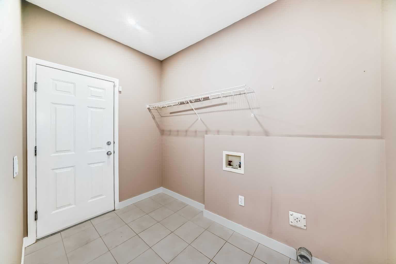 10 Hidden Creek Heights NW