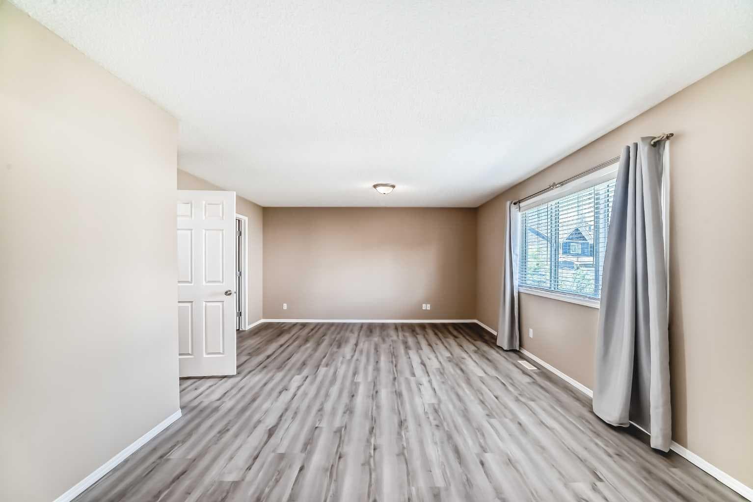 10 Hidden Creek Heights NW