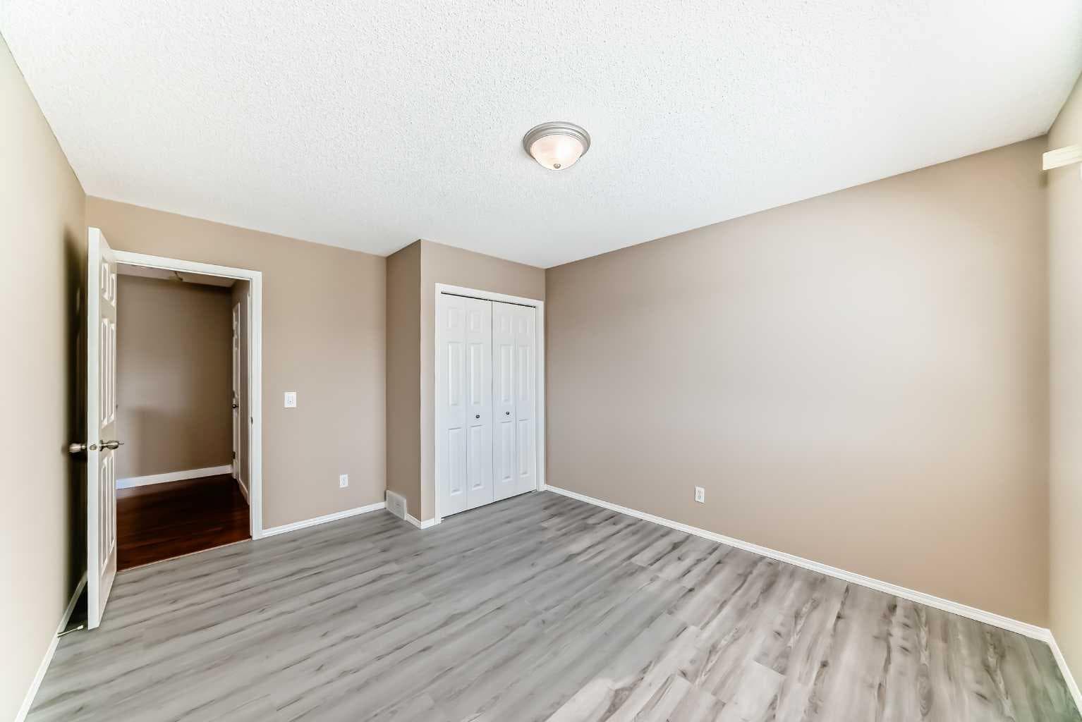 10 Hidden Creek Heights NW