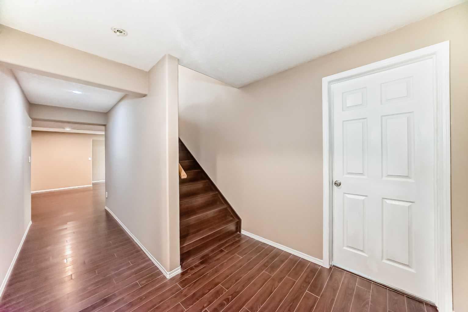 10 Hidden Creek Heights NW