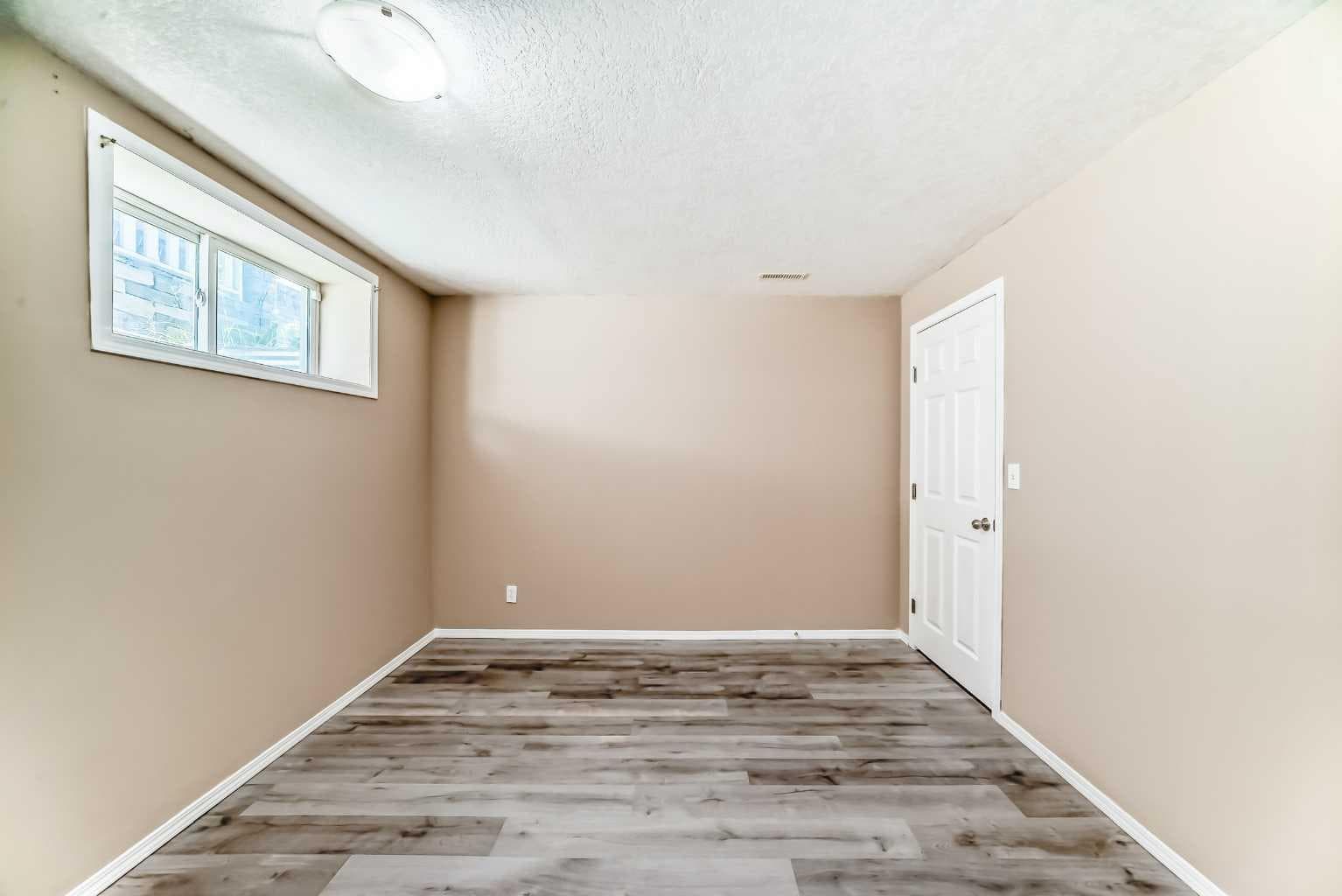 10 Hidden Creek Heights NW