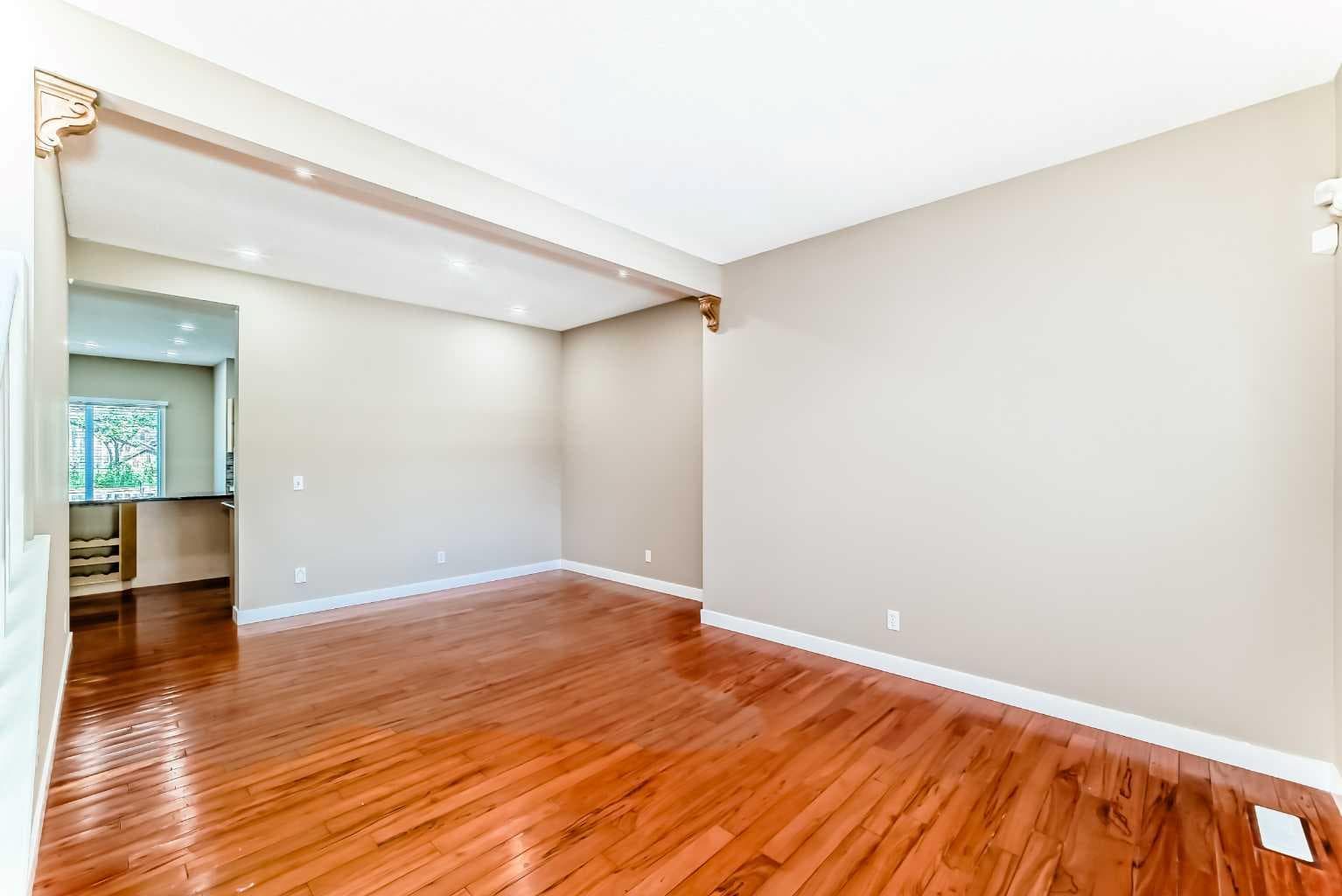 10 Hidden Creek Heights NW