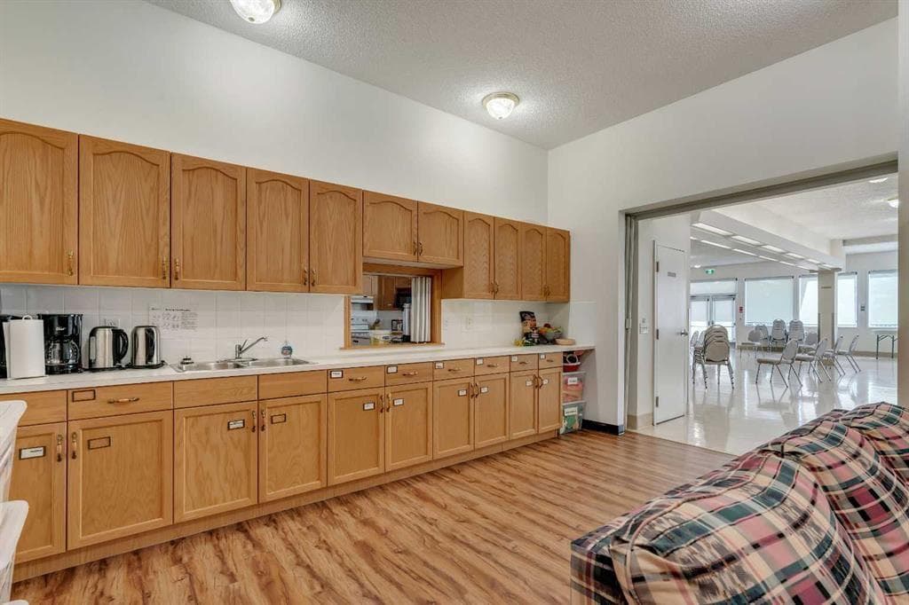 3208, 3208 Hawksbrow Point NW