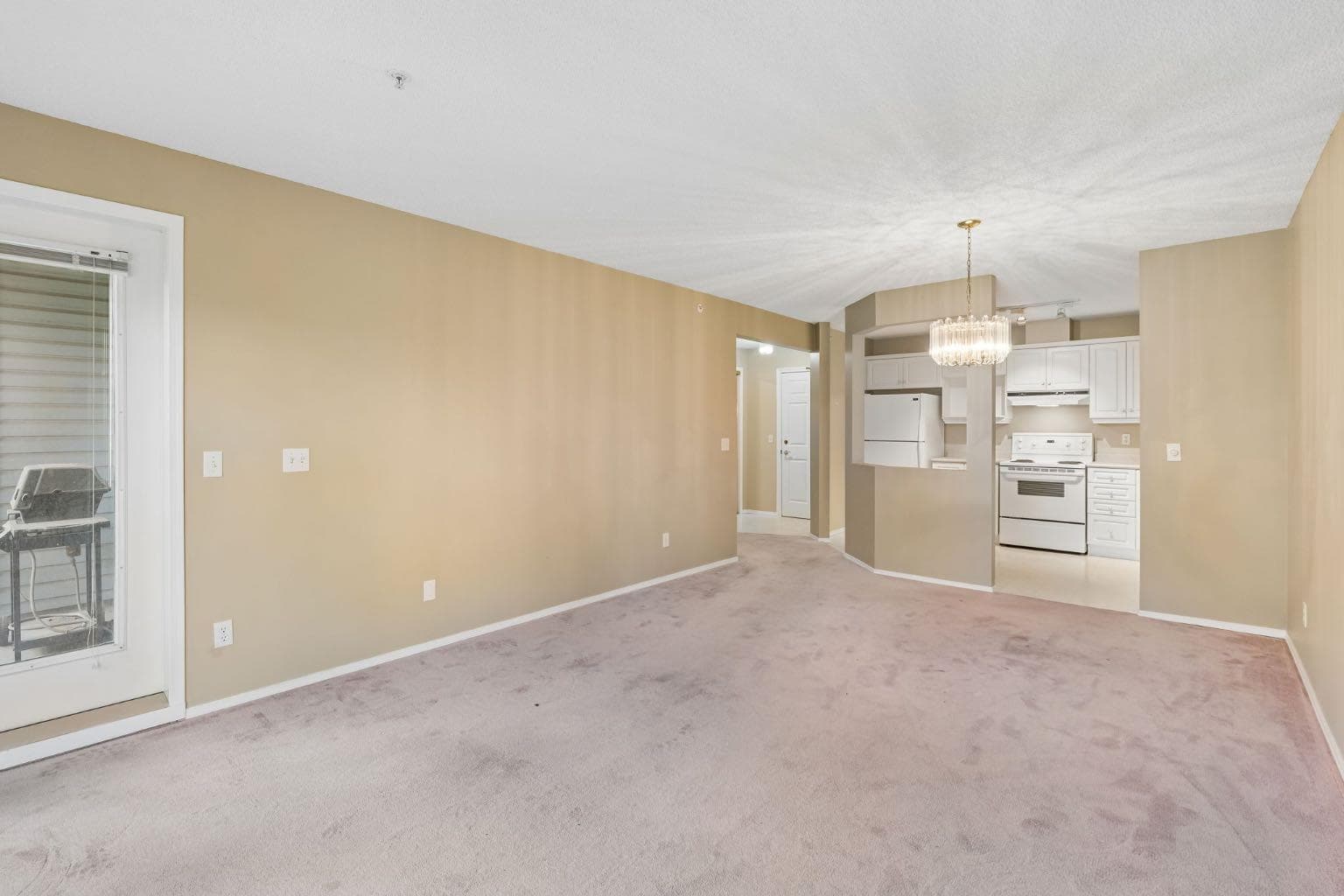 3208, 3208 Hawksbrow Point NW