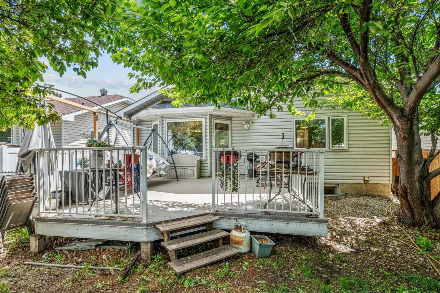 3614 Douglas Woods Heights SE