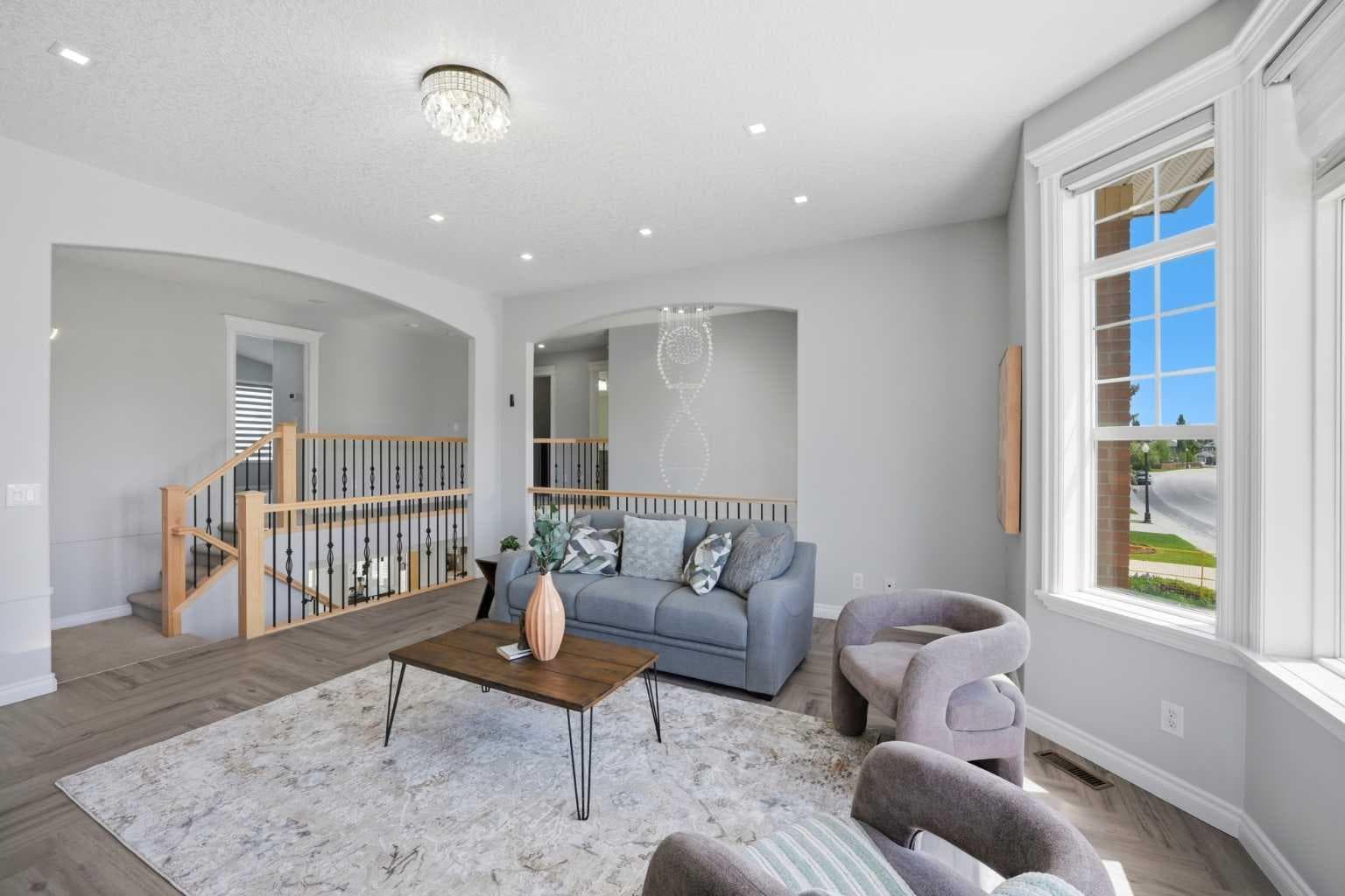 1433 Strathcona Drive SW