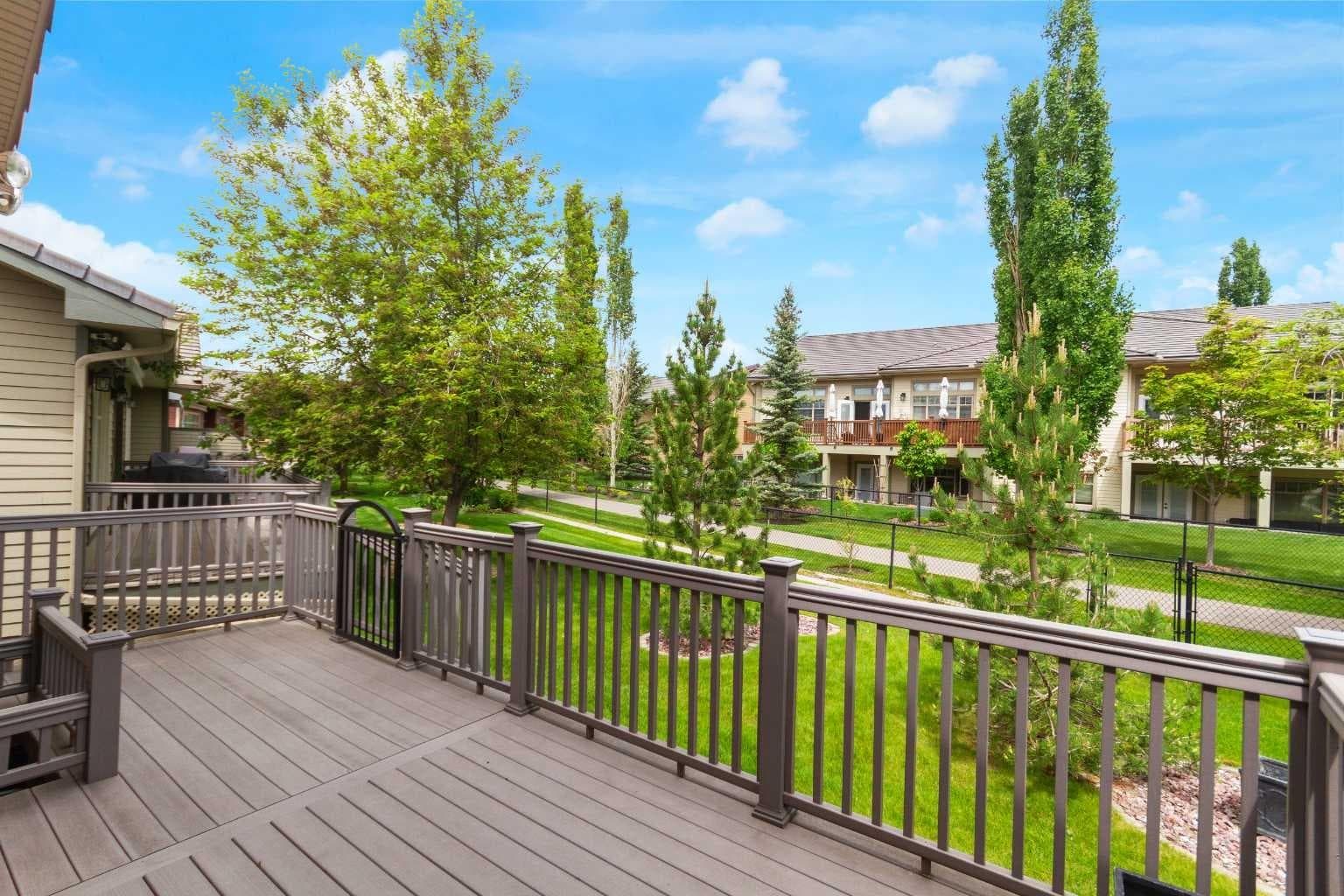8 Bridle Estates Manor SW
