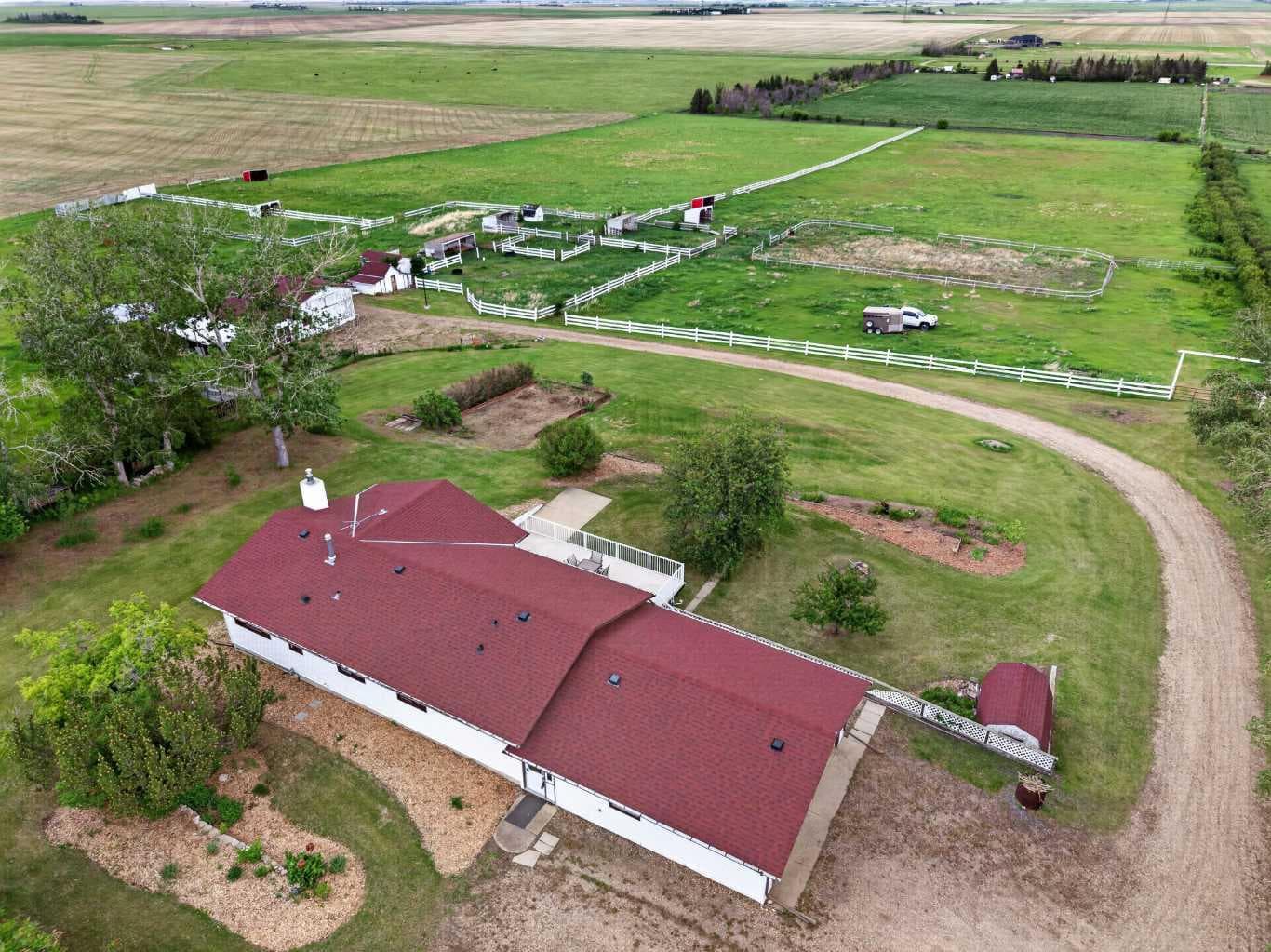 272098 Range Road 282A  