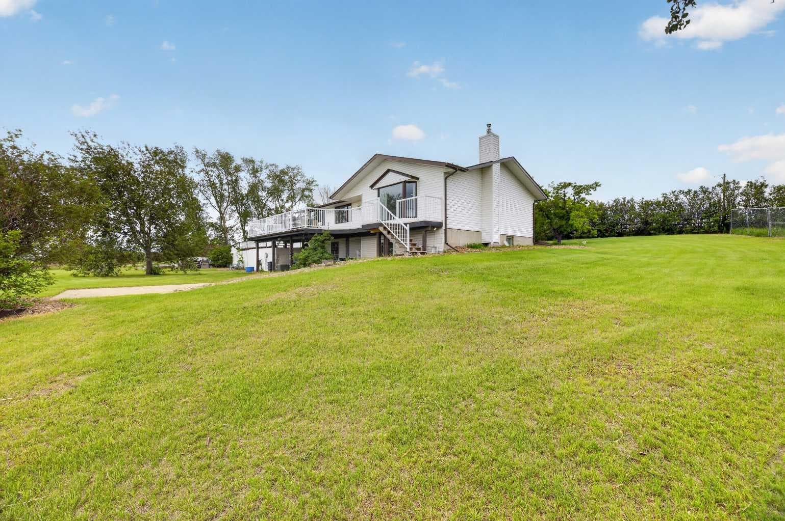 272098 Range Road 282A  