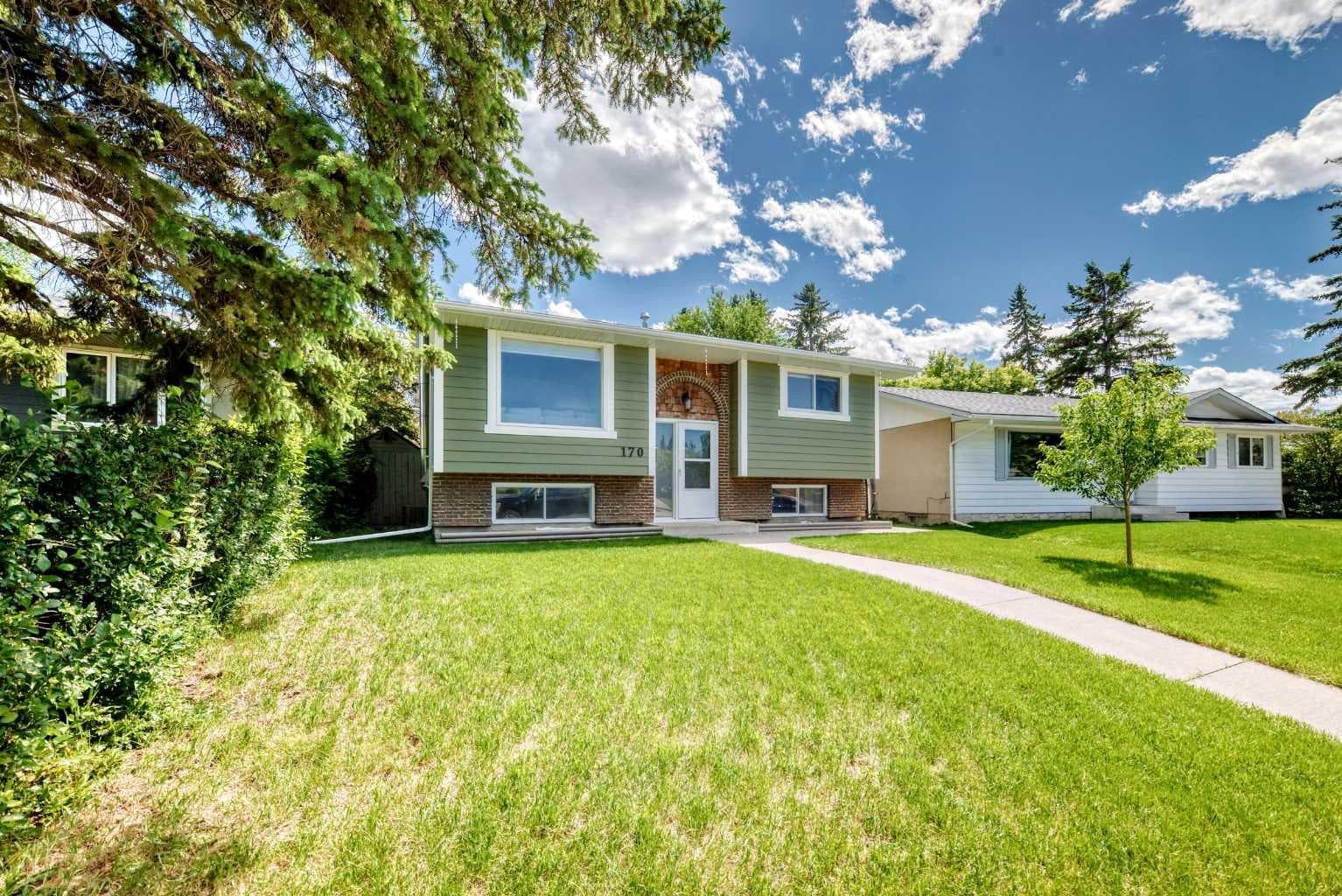 170 Lake Sylvan Close SE