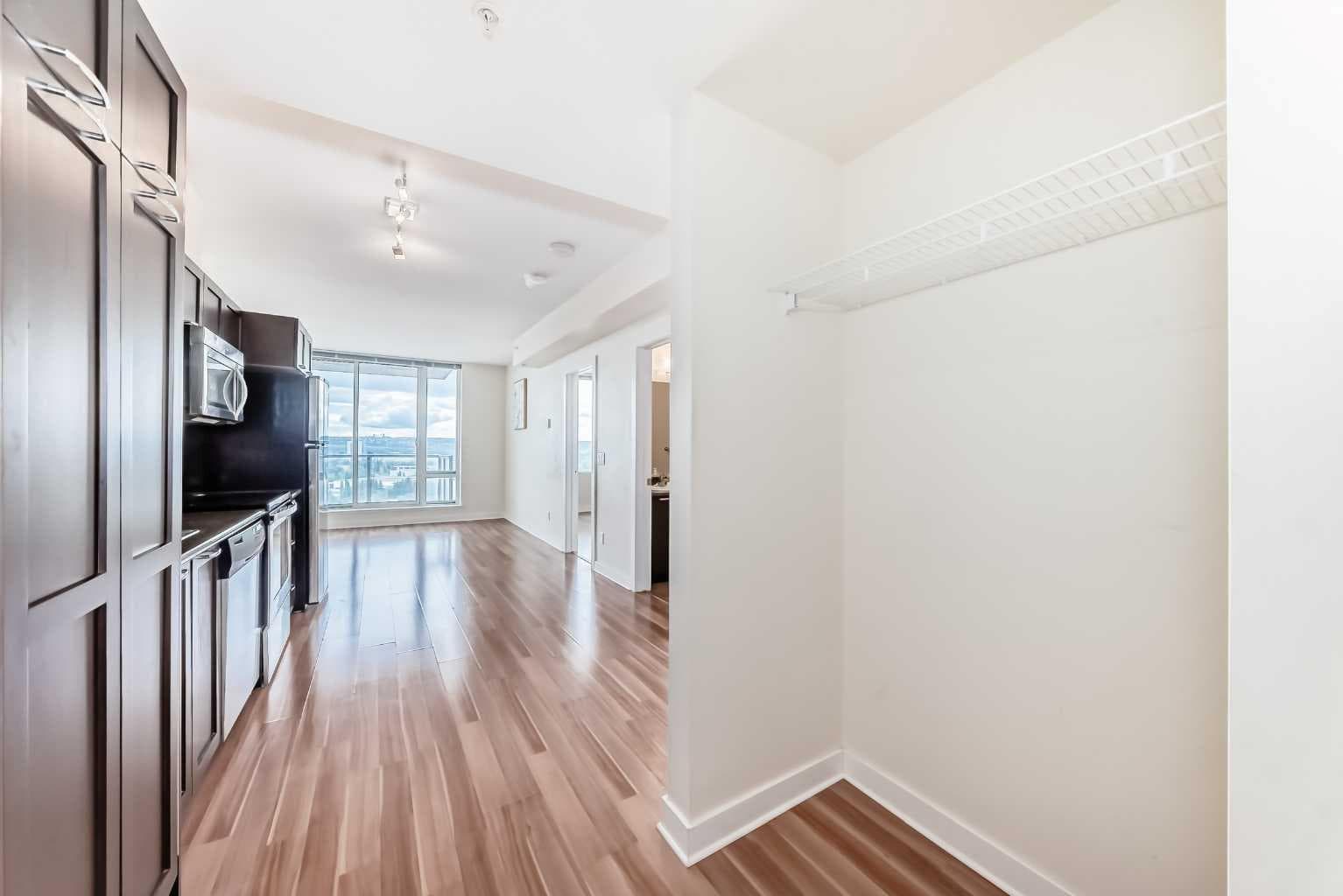1607, 3830 Brentwood Road NW