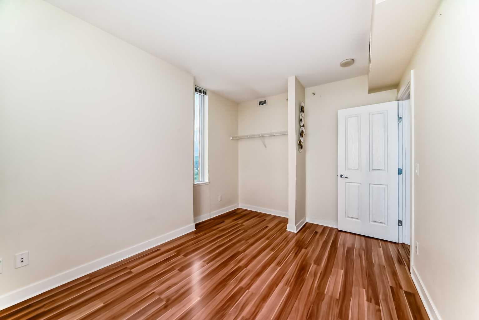 1607, 3830 Brentwood Road NW