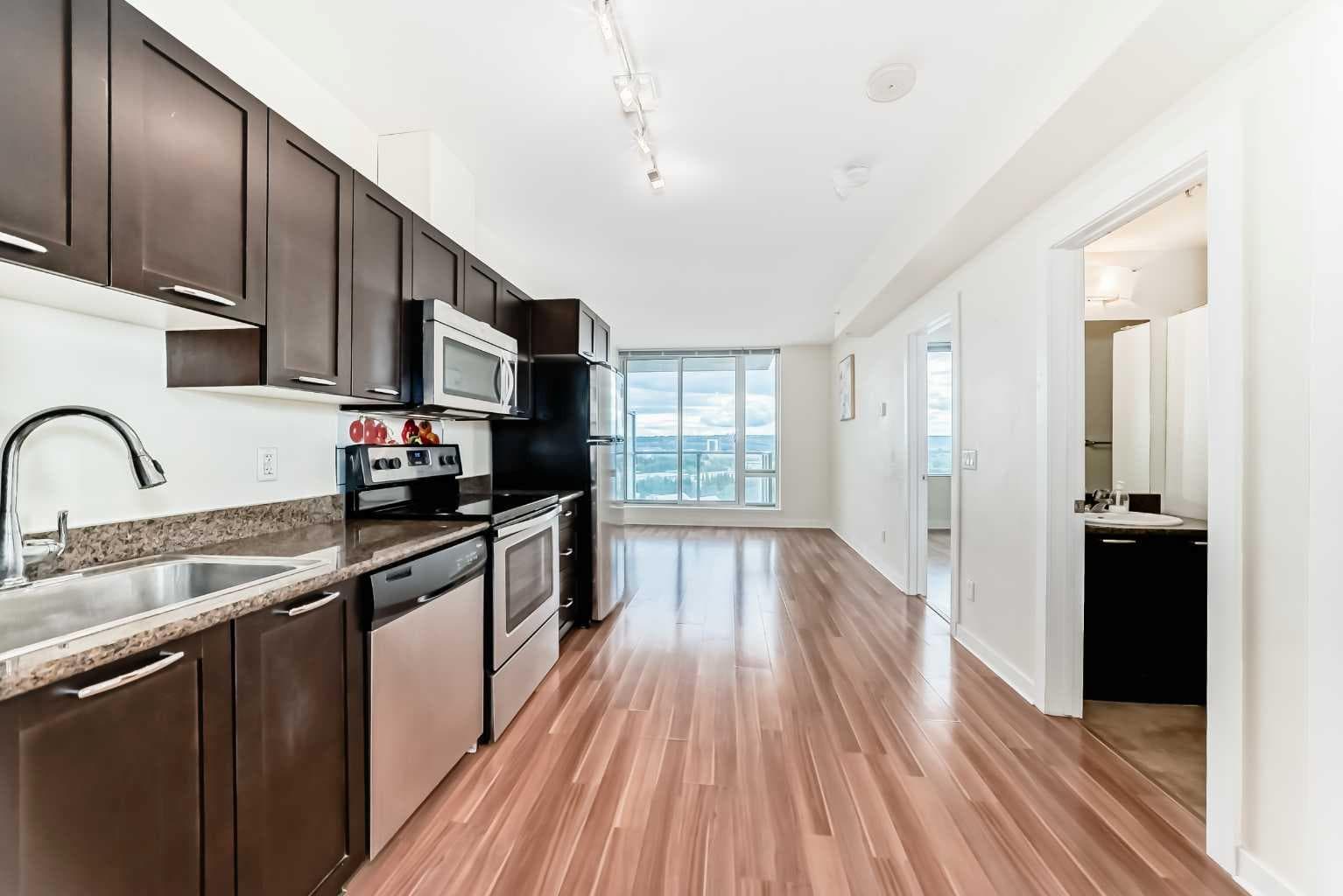 1607, 3830 Brentwood Road NW