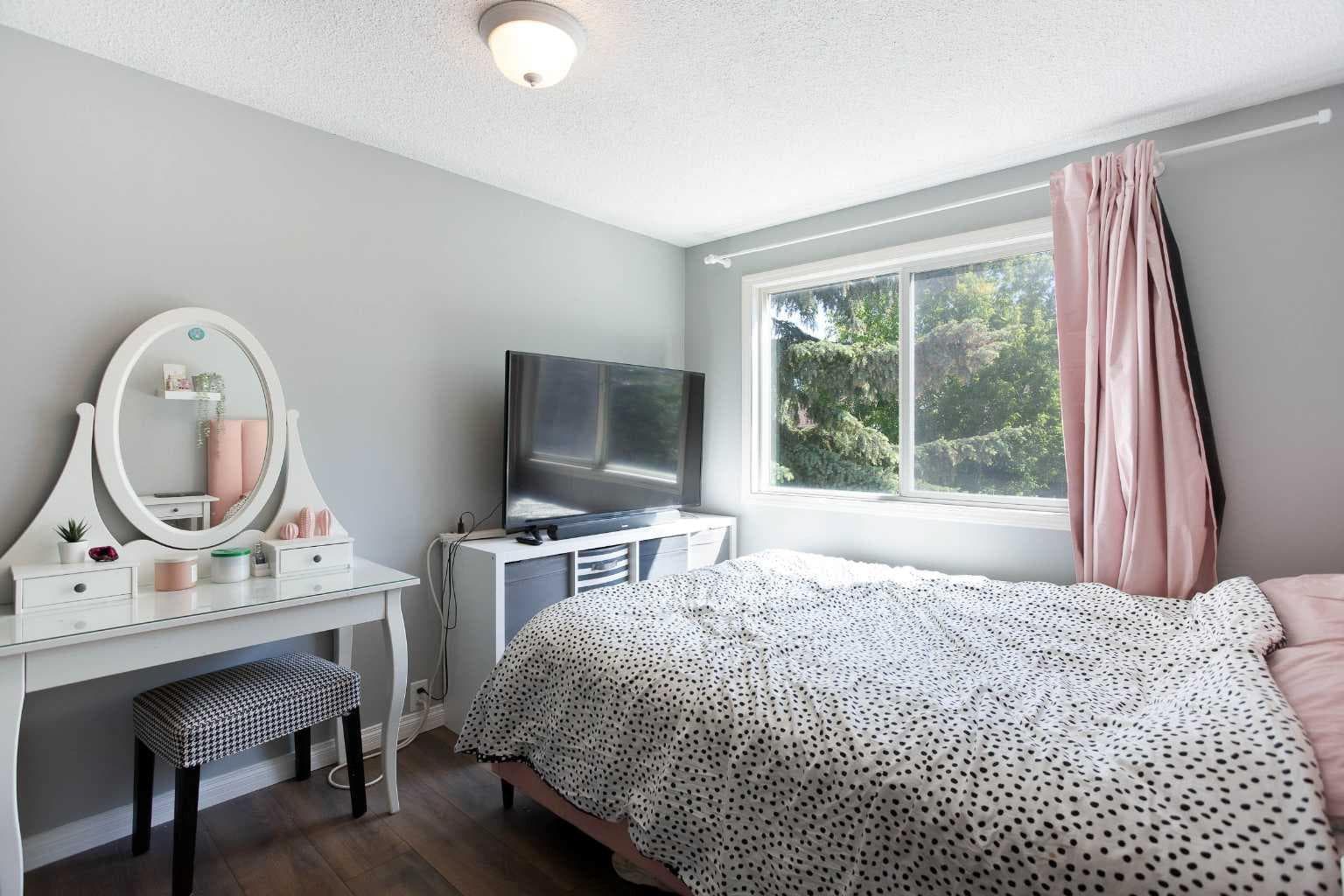 81, 630 Sabrina Road SW