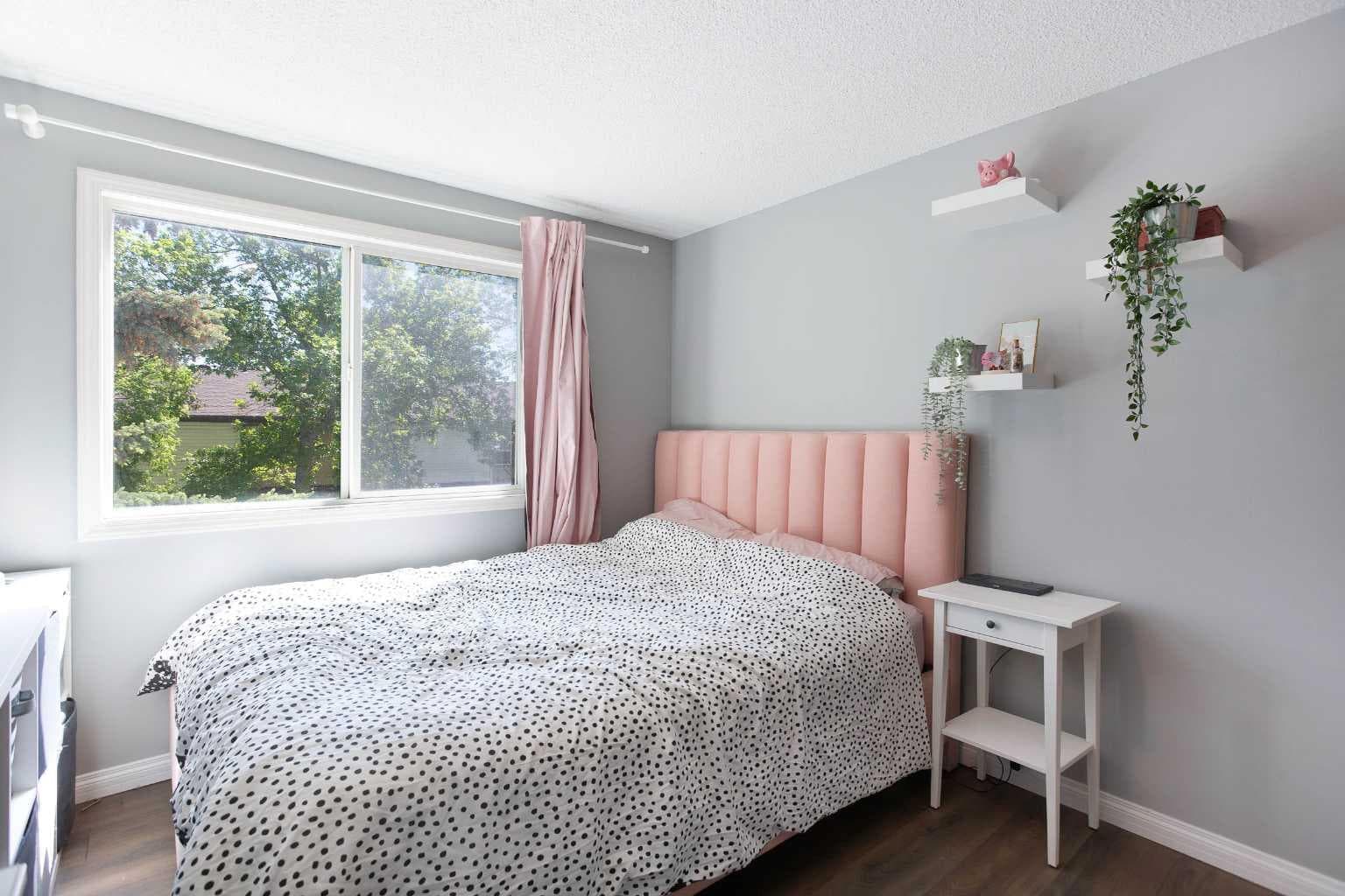 81, 630 Sabrina Road SW