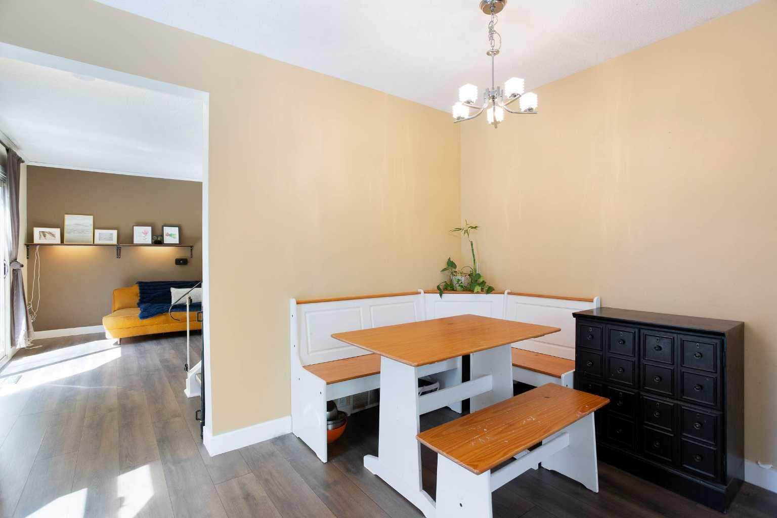 81, 630 Sabrina Road SW