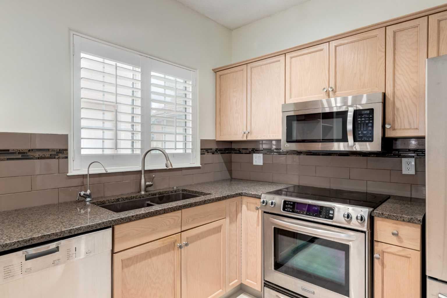 107 Patterson View SW