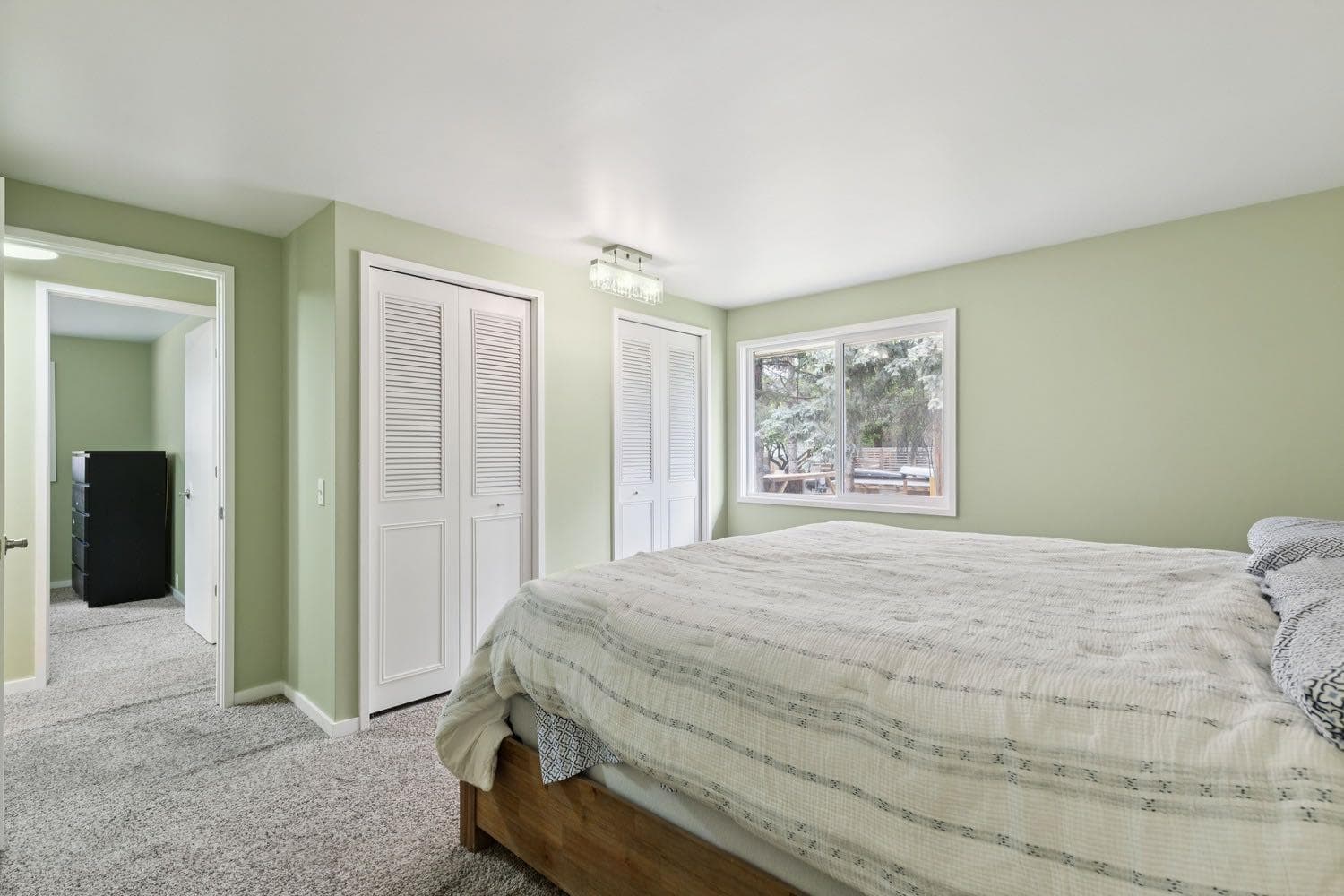 28 Cantrell Bay SW