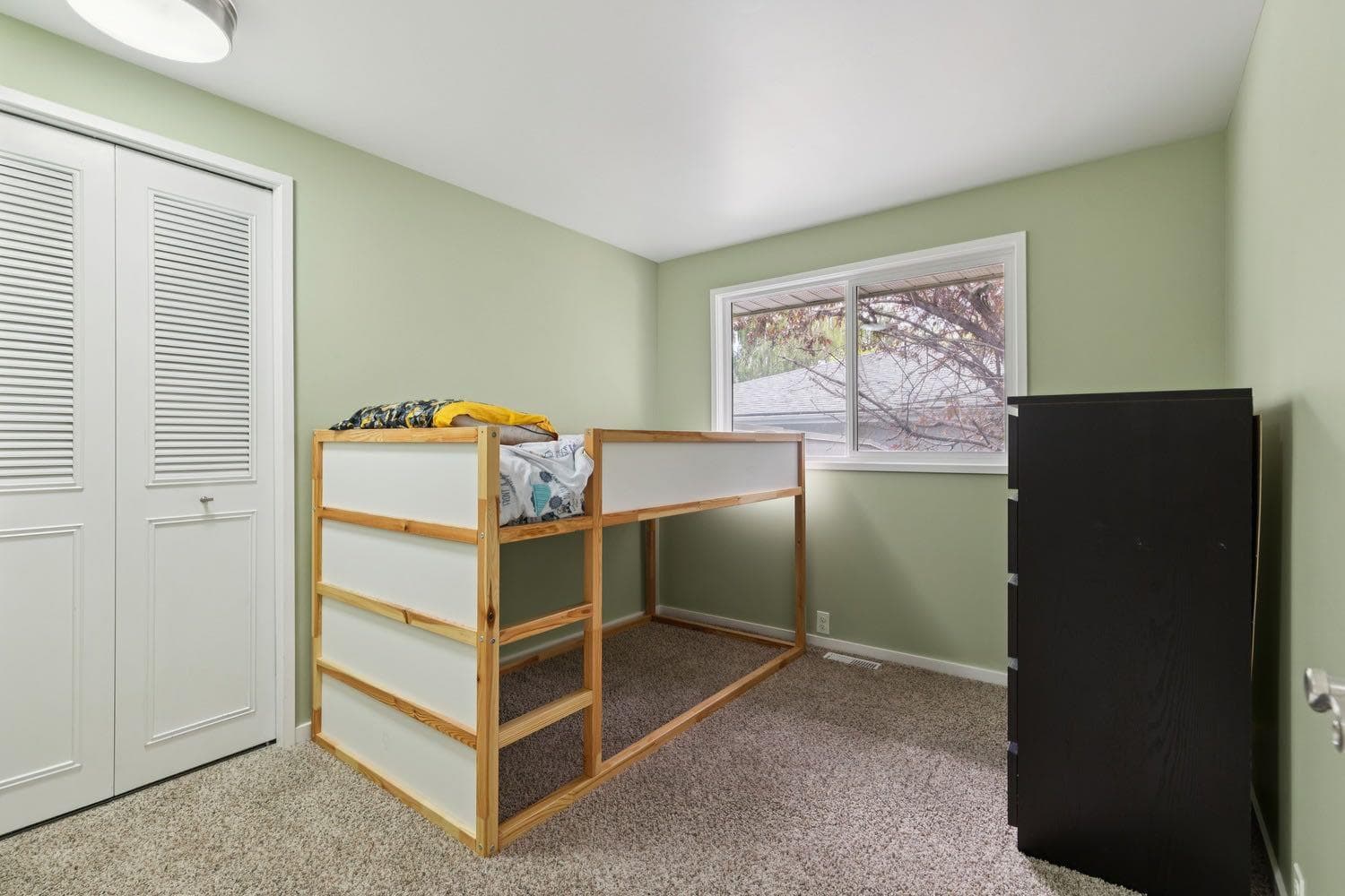 28 Cantrell Bay SW