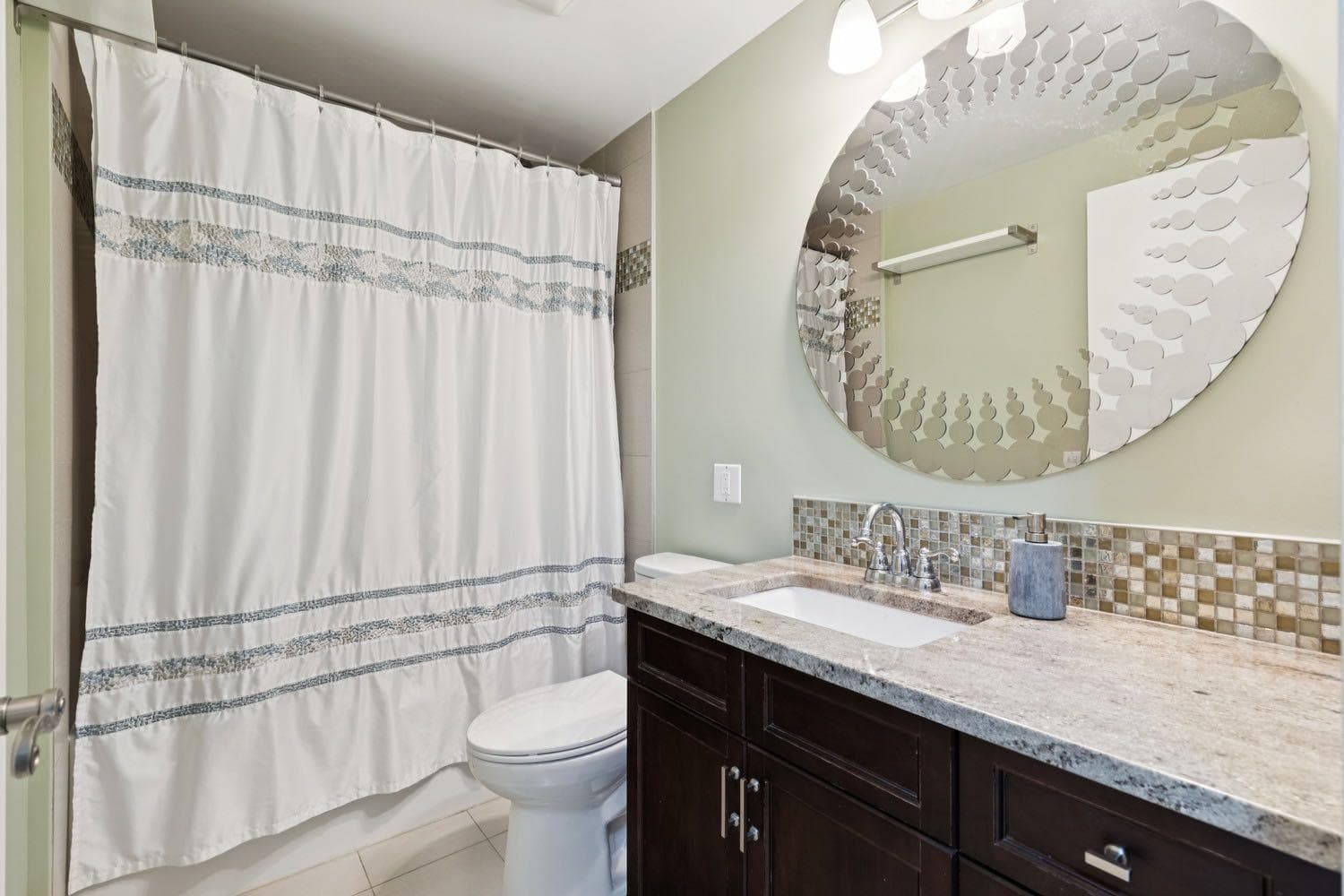 28 Cantrell Bay SW