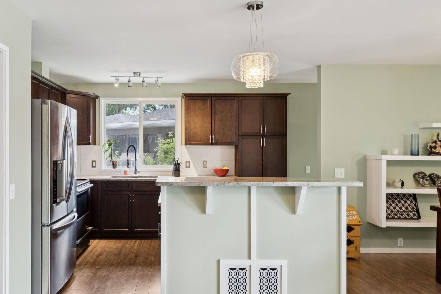 28 Cantrell Bay SW