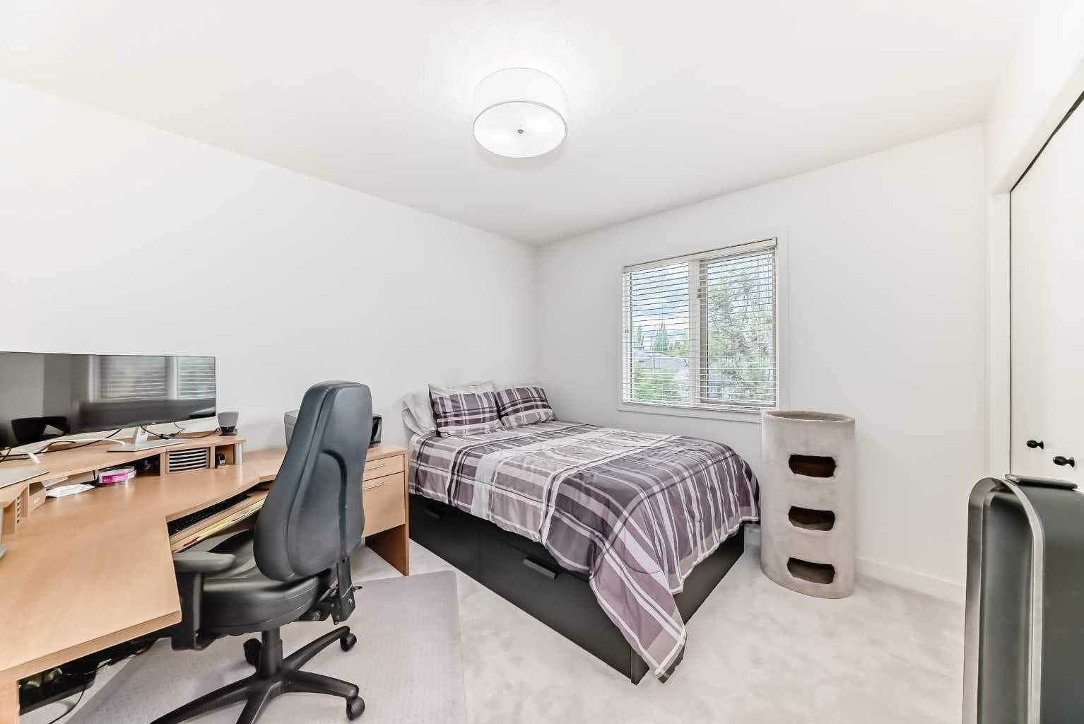 163 Shannon Circle SW