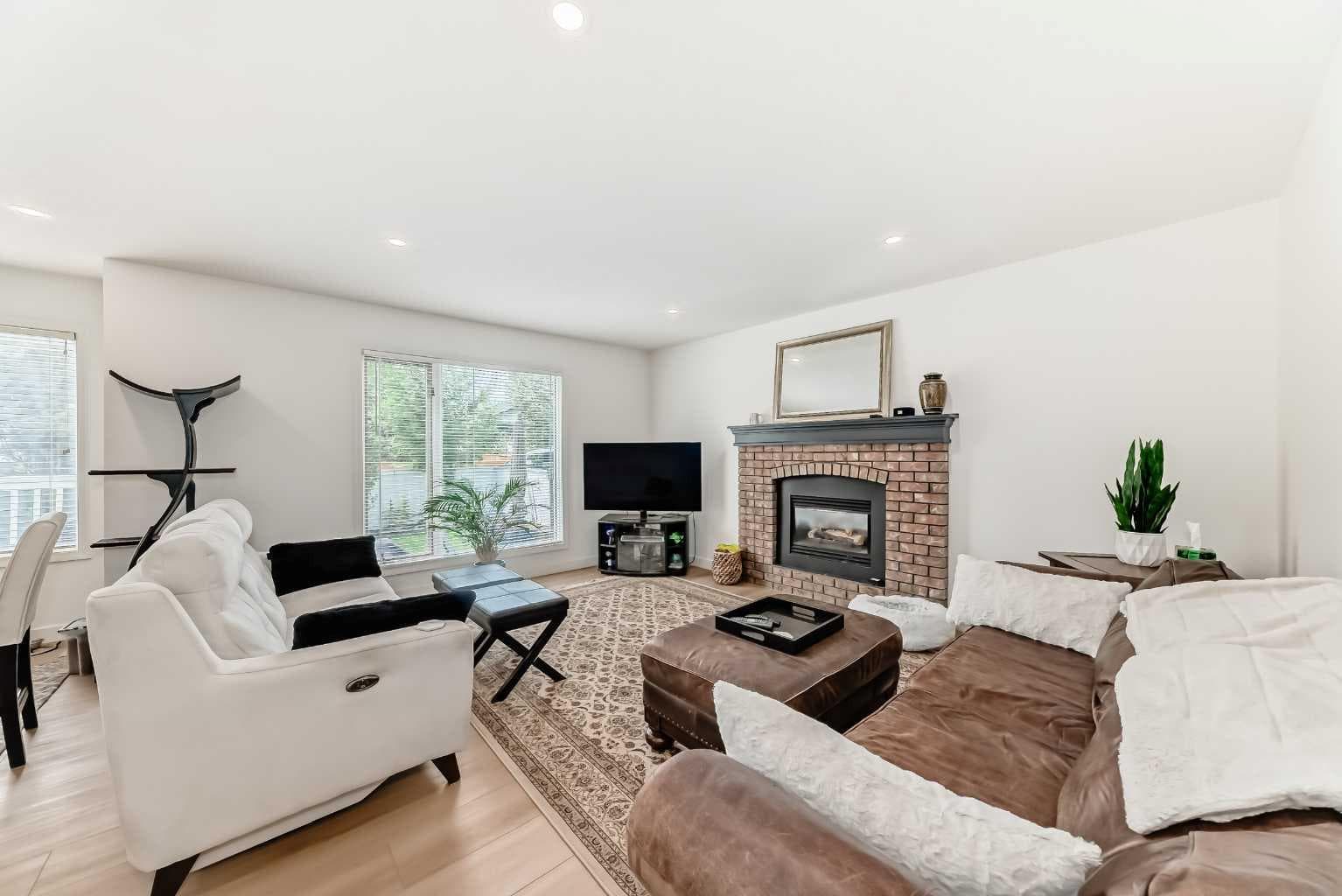 163 Shannon Circle SW