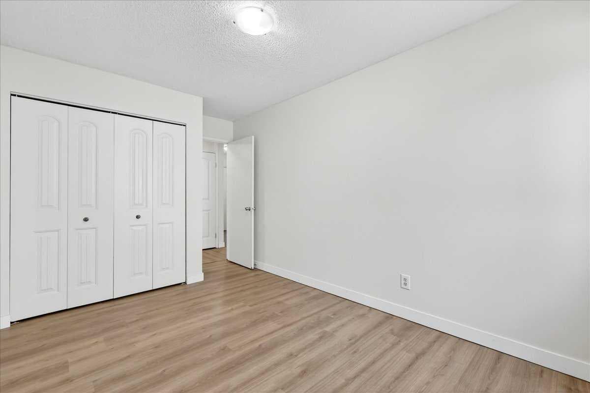 302, 635 57 Avenue SW