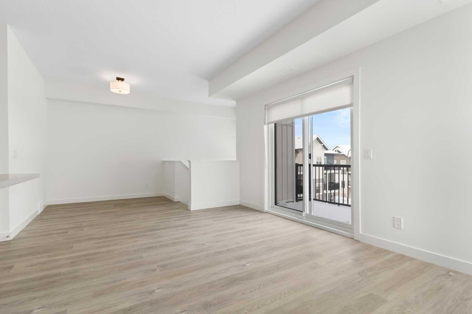 1303, 24 Rivercrest Drive 