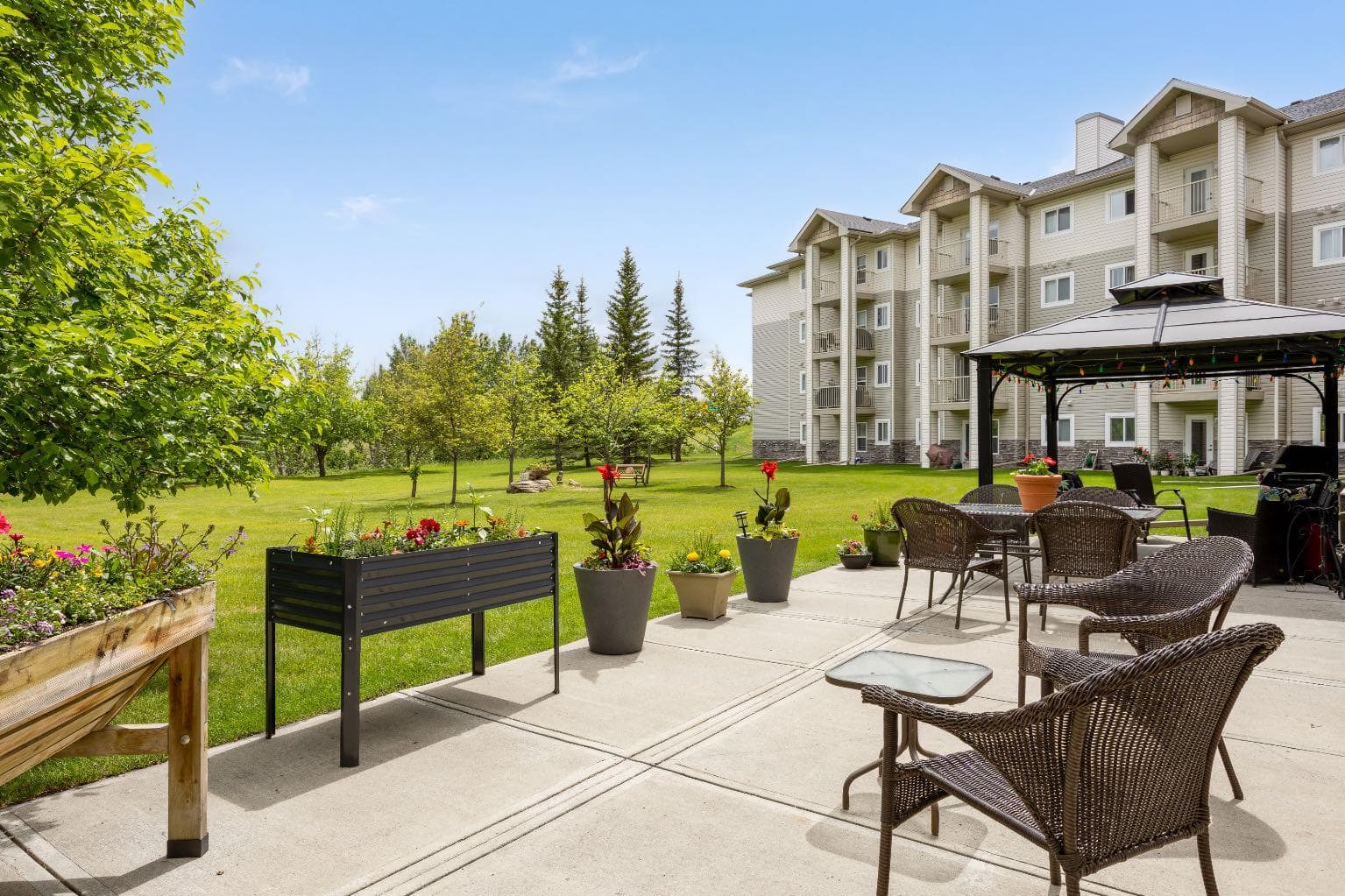 325, 5000 Somervale Court SW