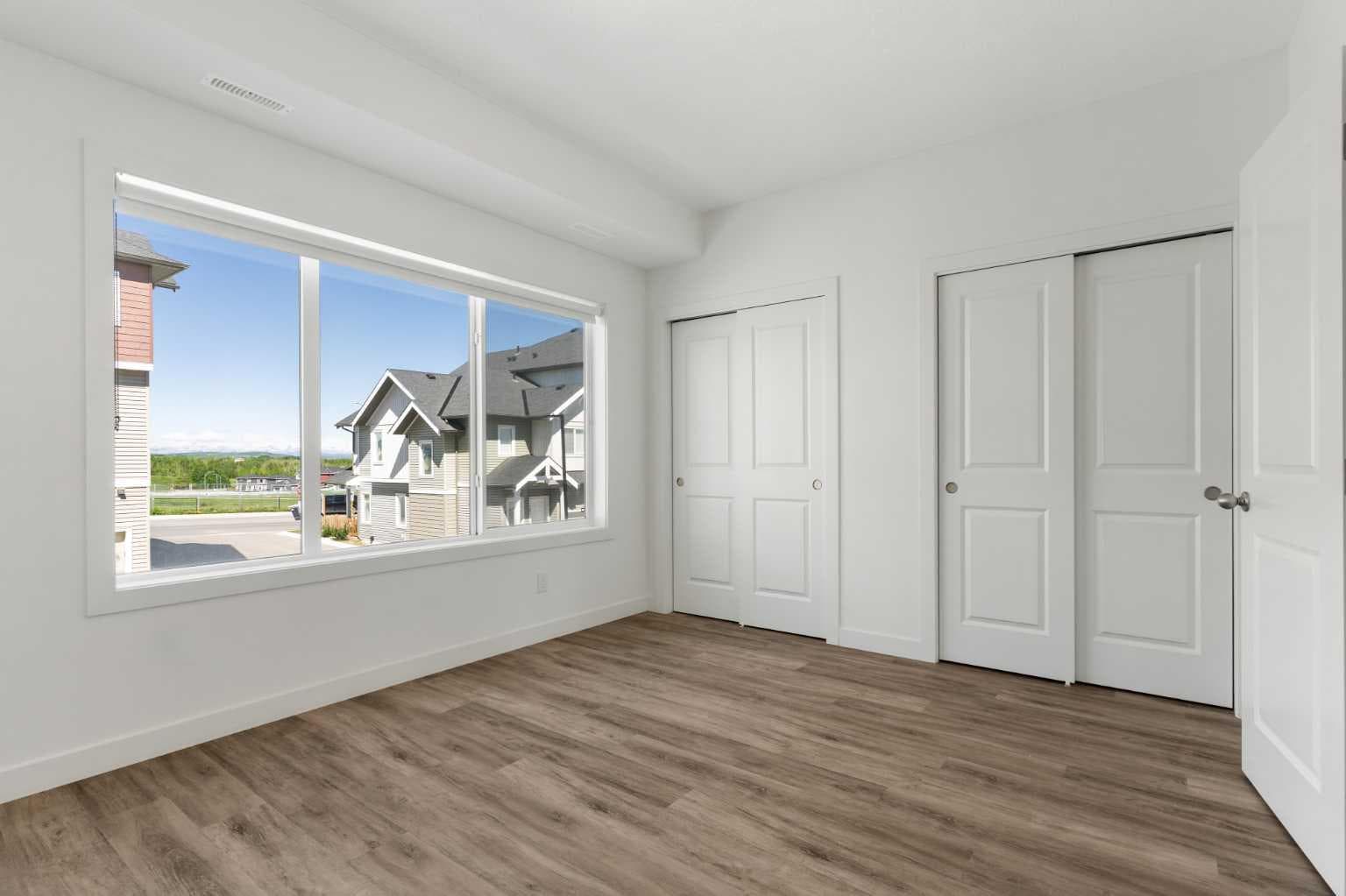 1804, 24 Rivercrest Drive 
