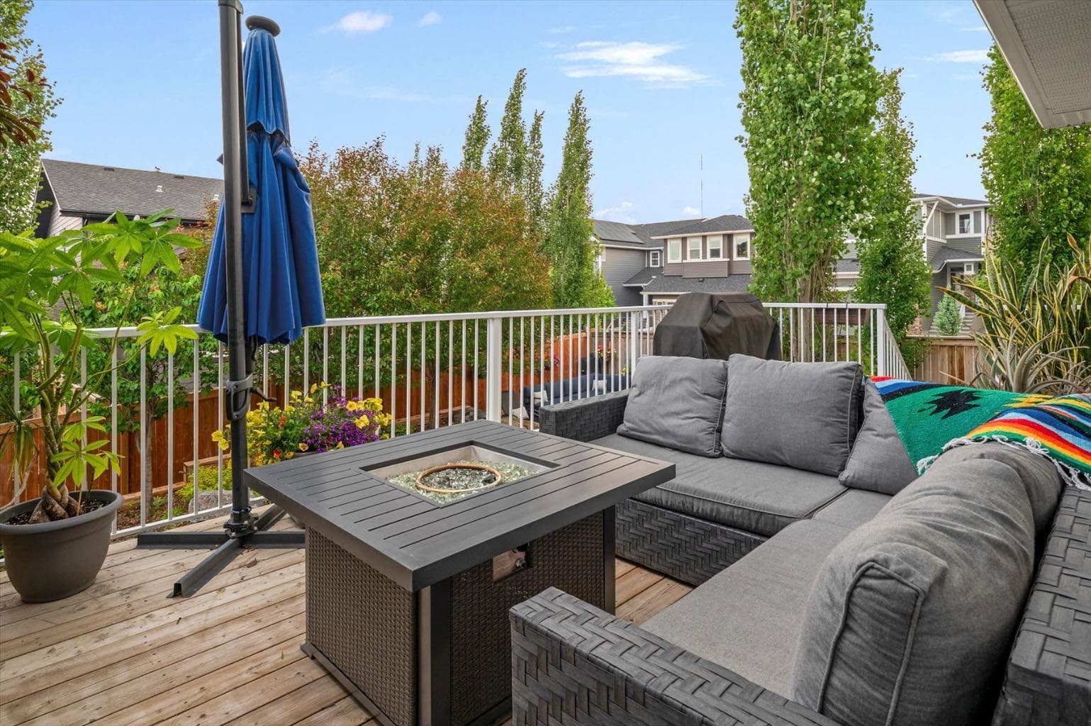 58 Crestbrook Drive SW