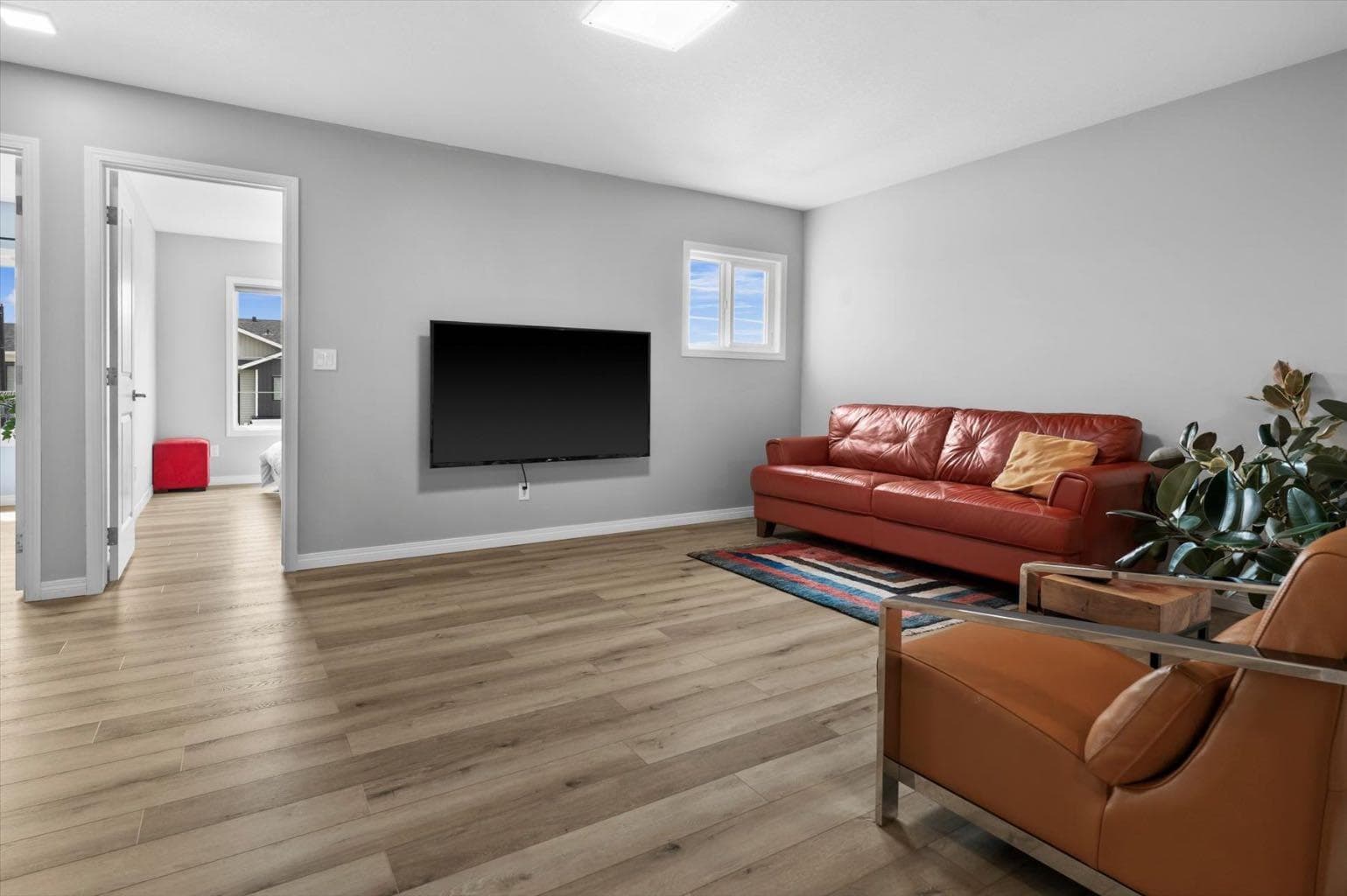 58 Crestbrook Drive SW