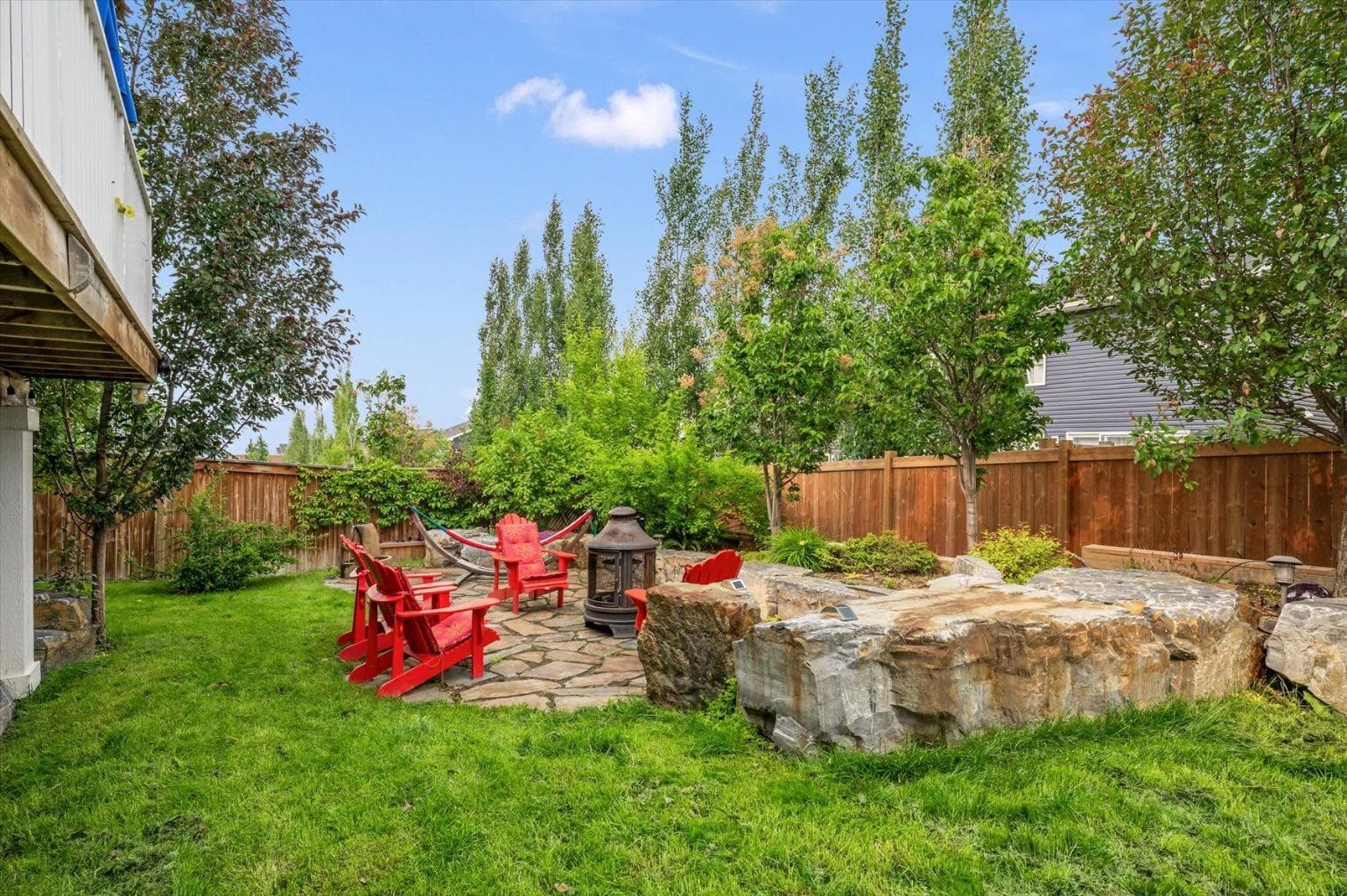 58 Crestbrook Drive SW
