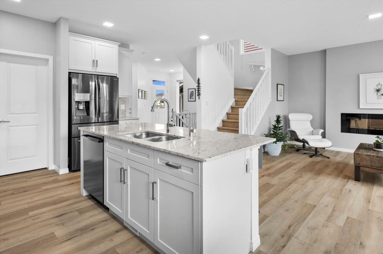 58 Crestbrook Drive SW