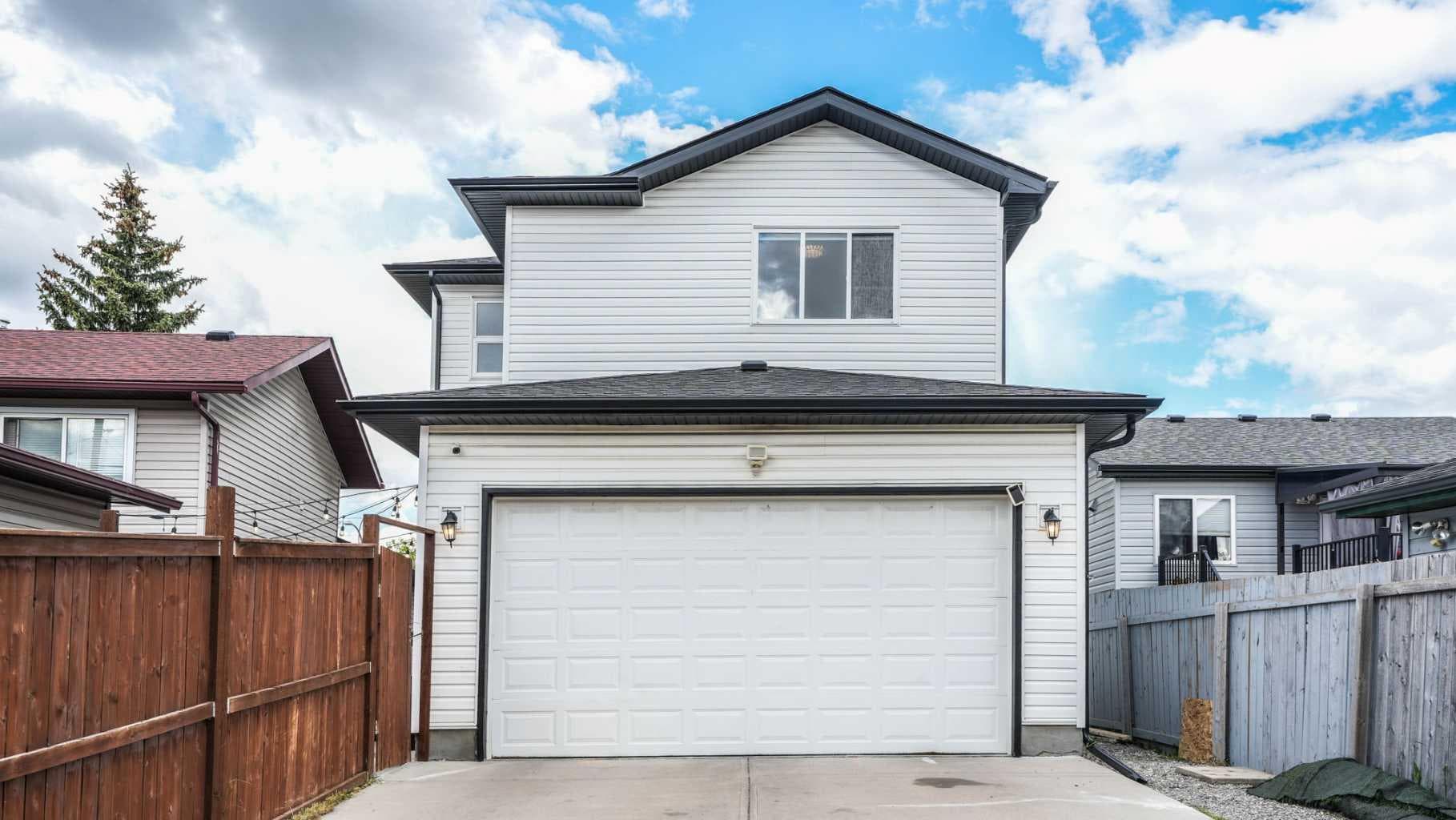51 Tararidge Drive NE