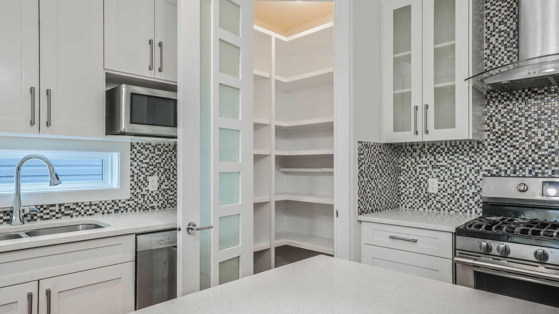 51 Tararidge Drive NE