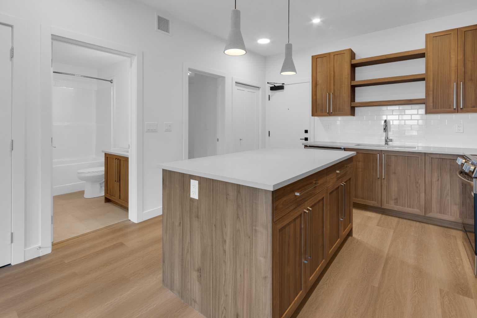 1204, 520 Reynolds Avenue SW