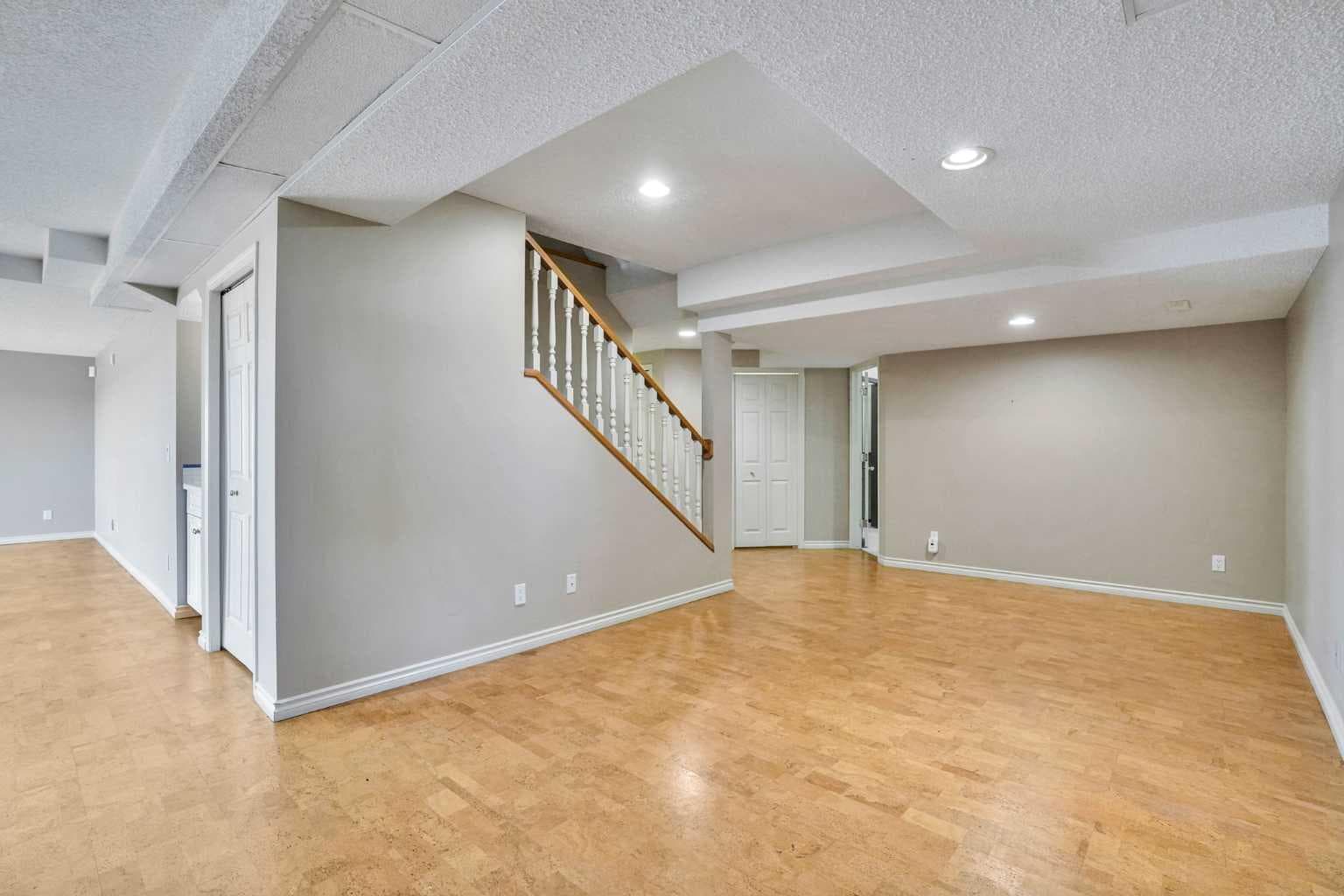 88 Edelweiss Drive NW