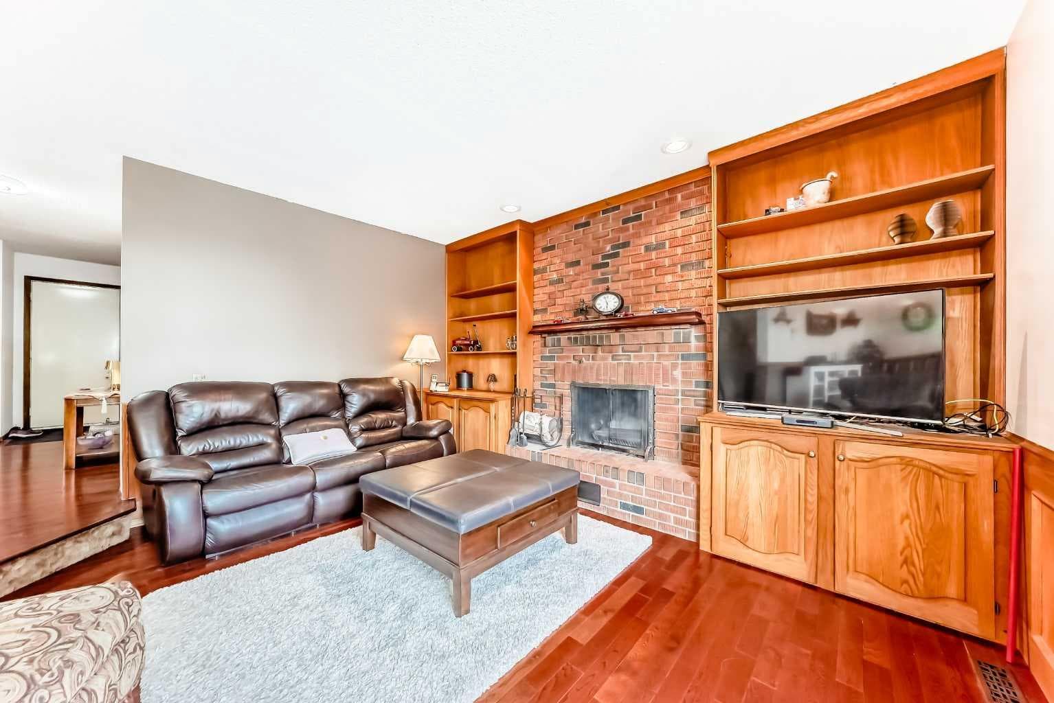 88 Castlefall Way NE