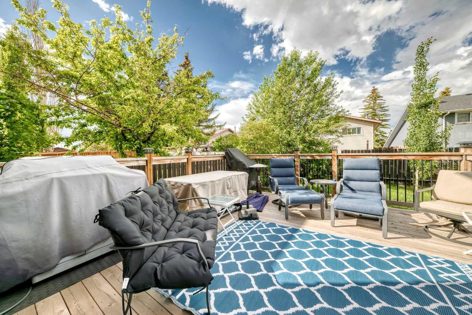 88 Castlefall Way NE