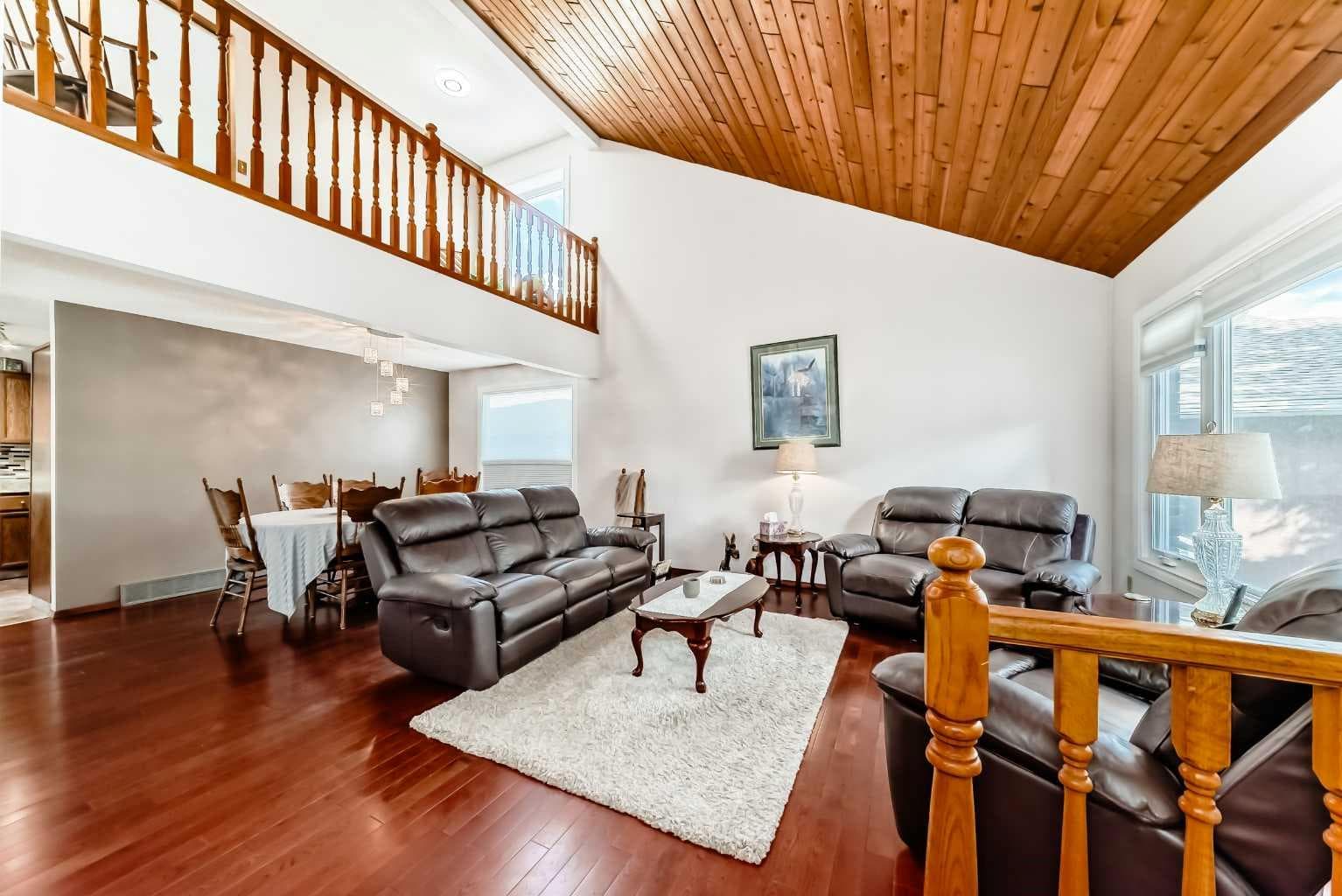 88 Castlefall Way NE