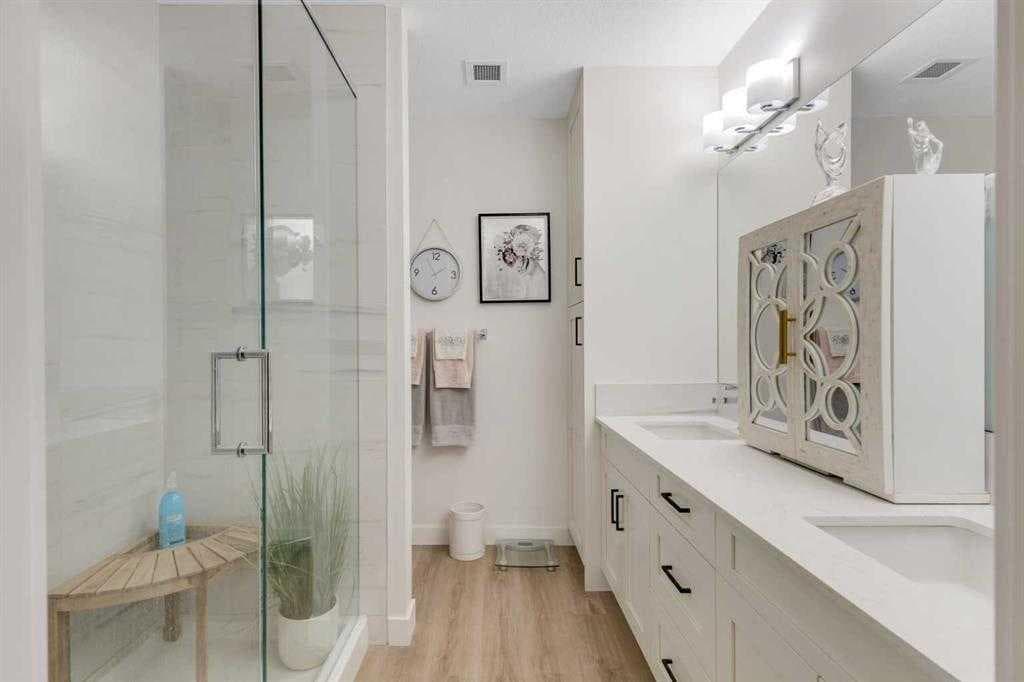 116, 10 Sage Hill  NW