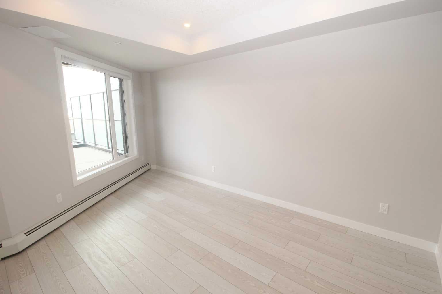 214, 8370 Broadcast Avenue SW