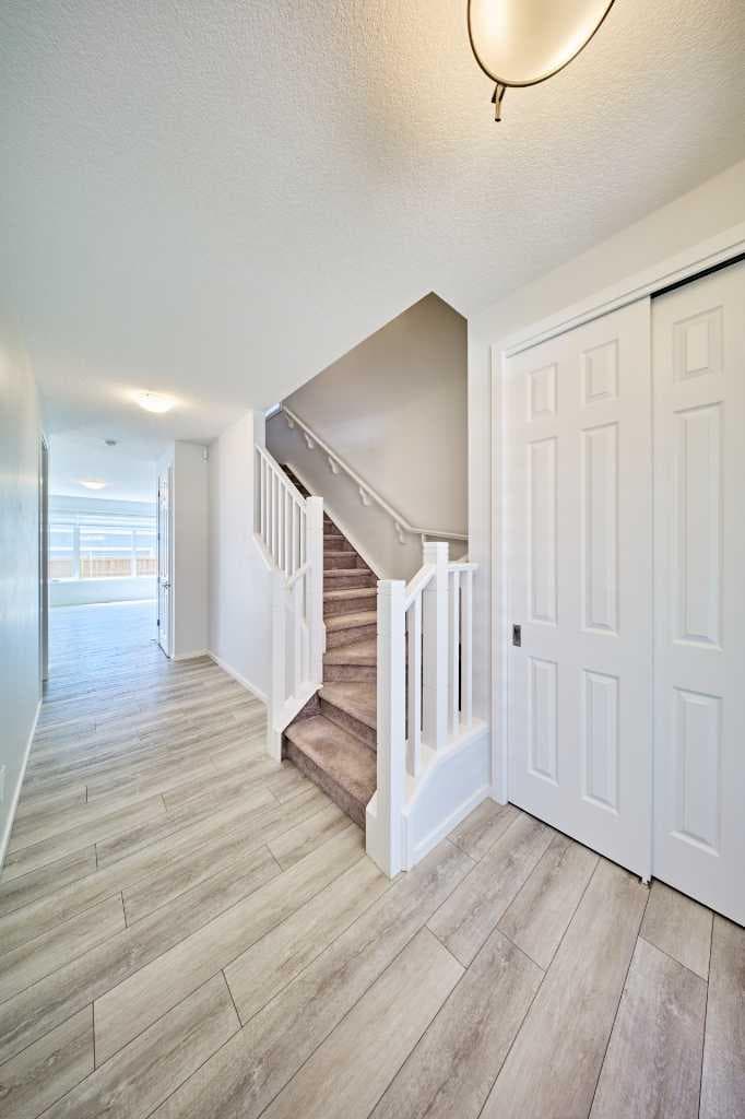 85 Yorkstone Heath SW