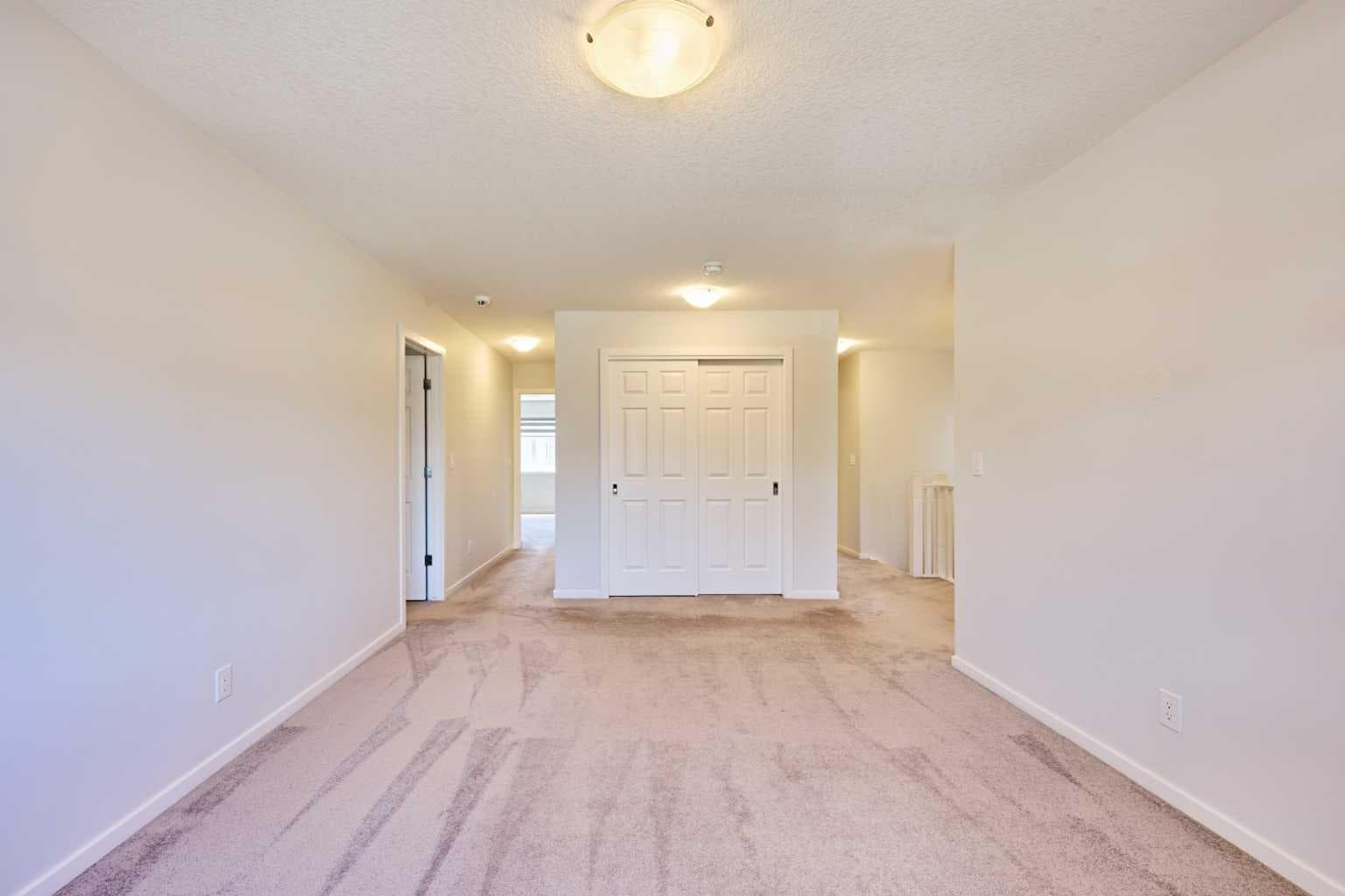 85 Yorkstone Heath SW